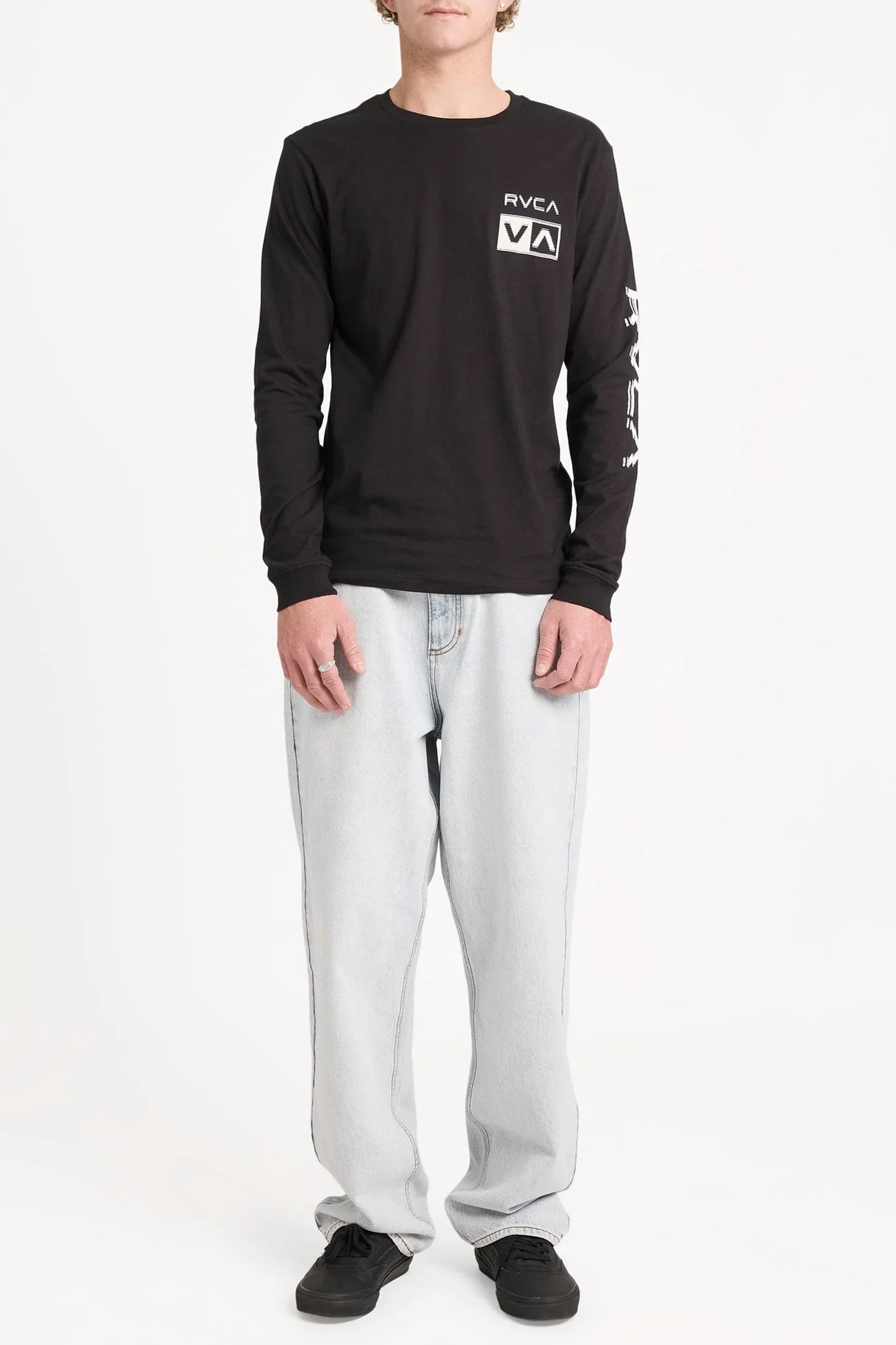 RVCA Glitch Long Sleeve Tee Black