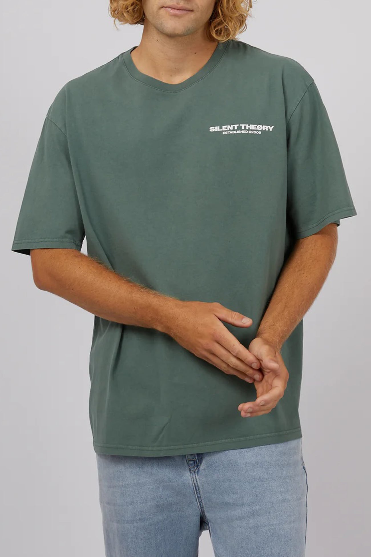 Essential Theory Tee Green