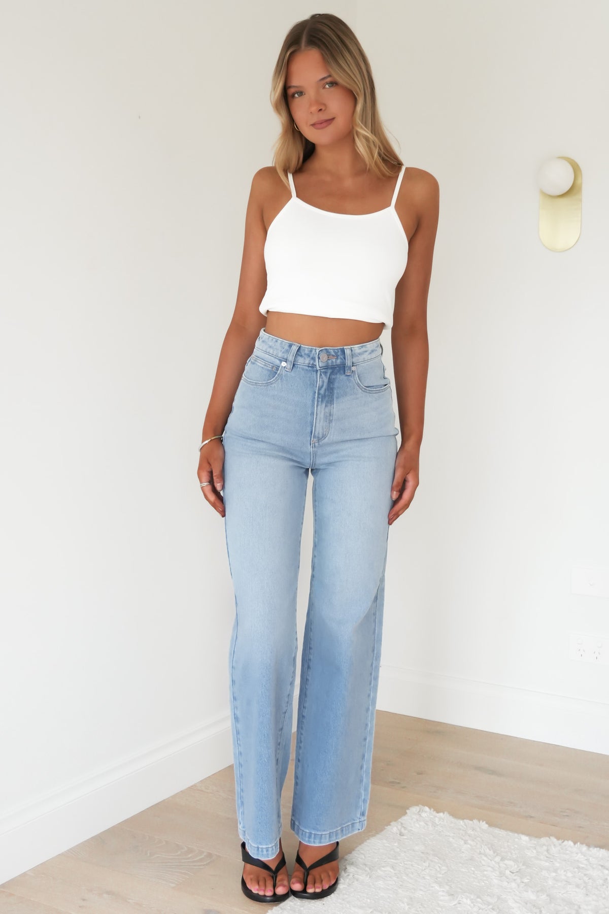 A 94 High & Wide Jean Karina