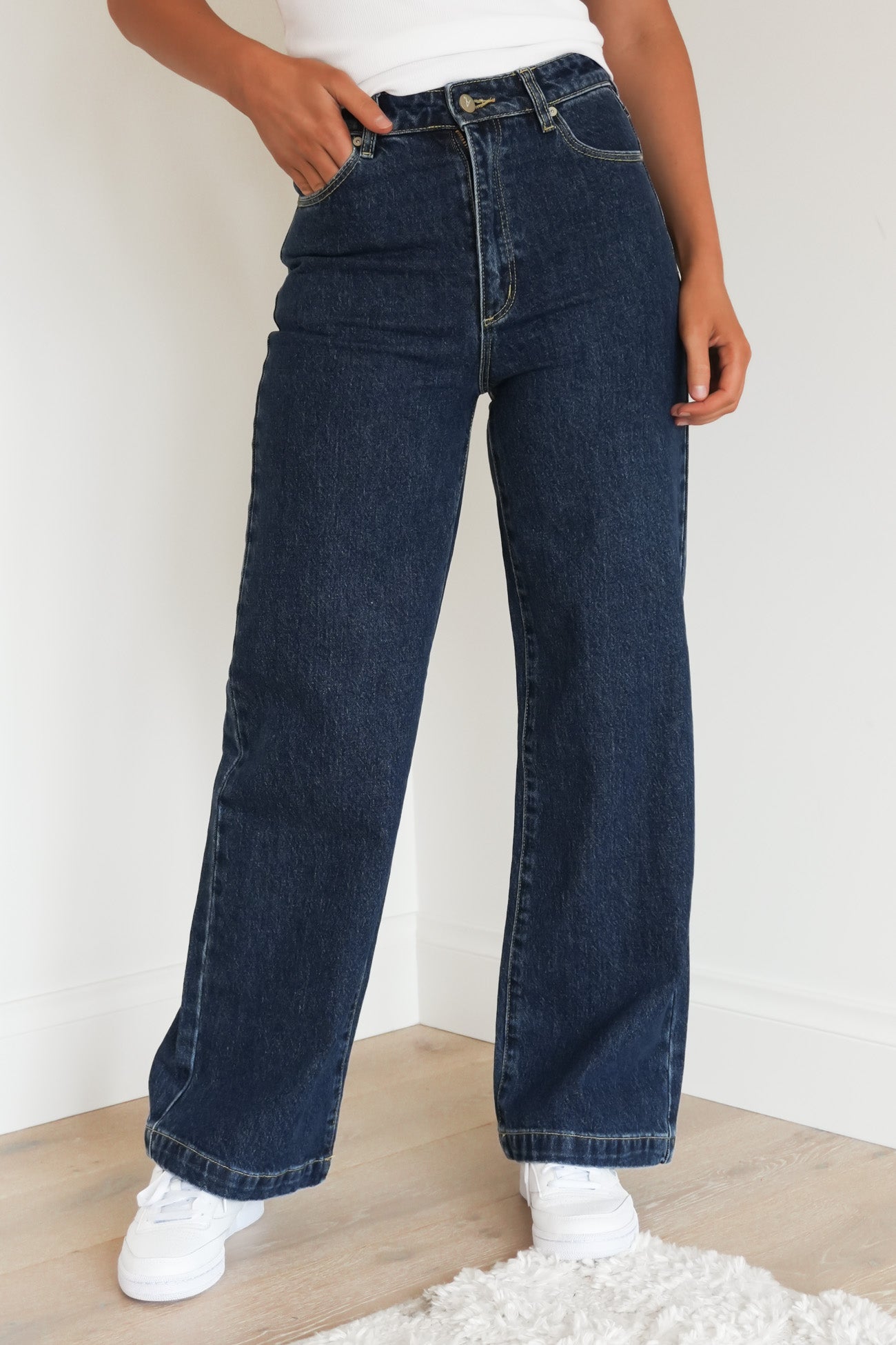 A 94 Wide Petite Jean Tara
