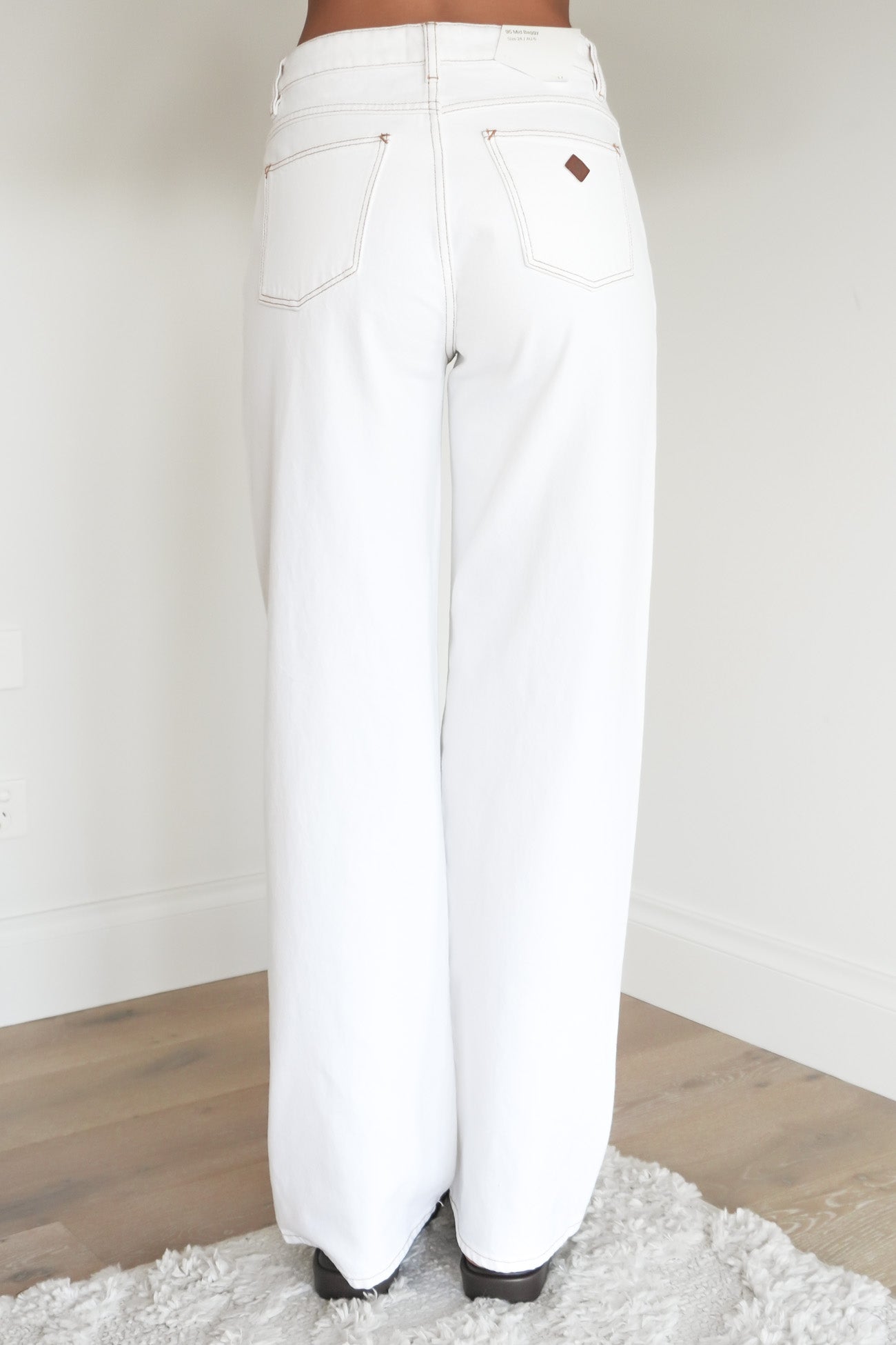 A 95 Baggy Jean Porcelain RCY