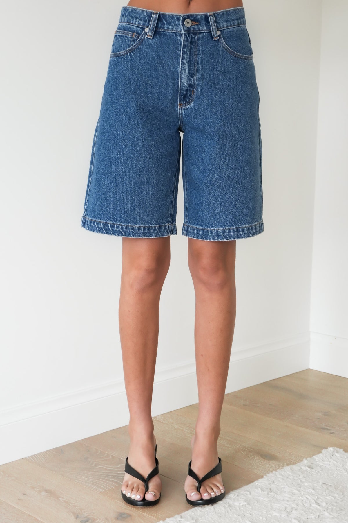A 95 Mid Bermuda Short Lulu