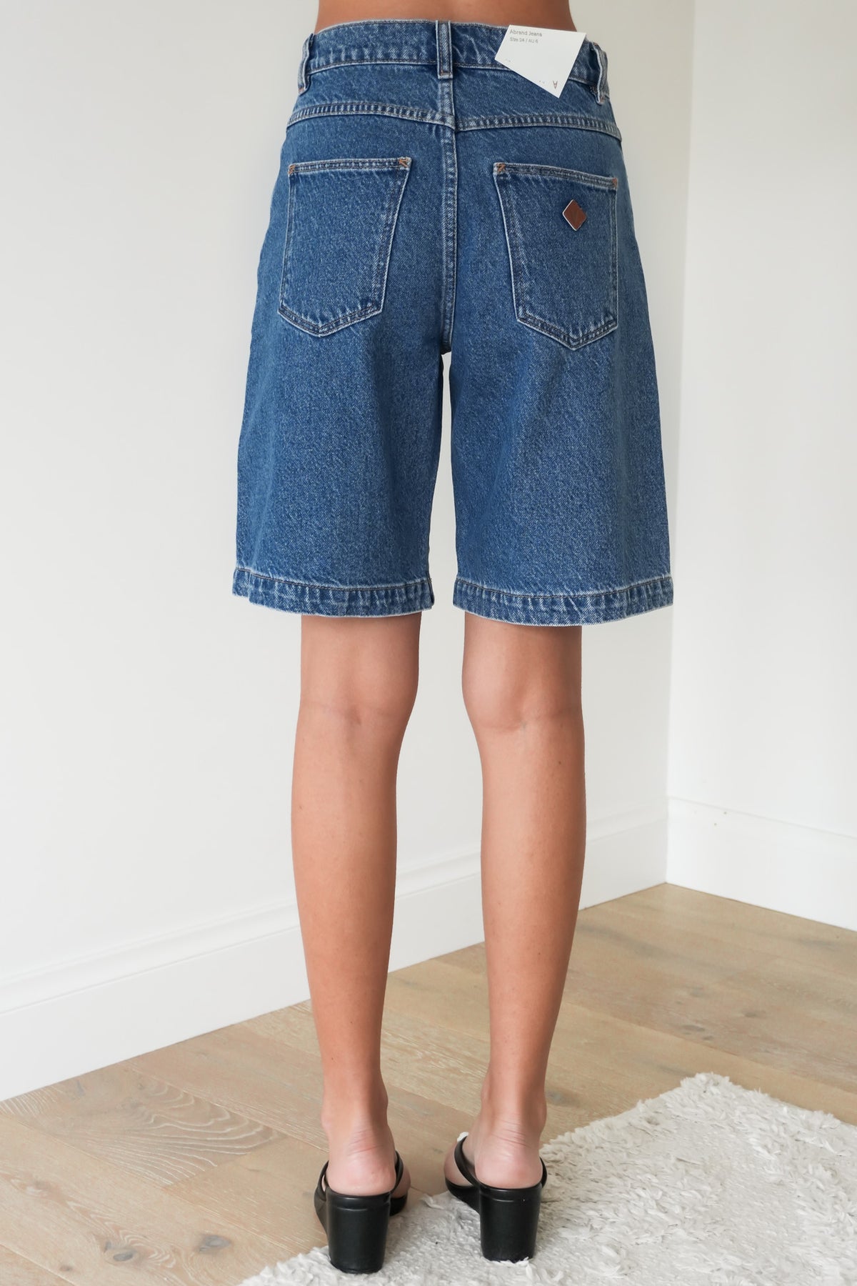A 95 Mid Bermuda Short Lulu