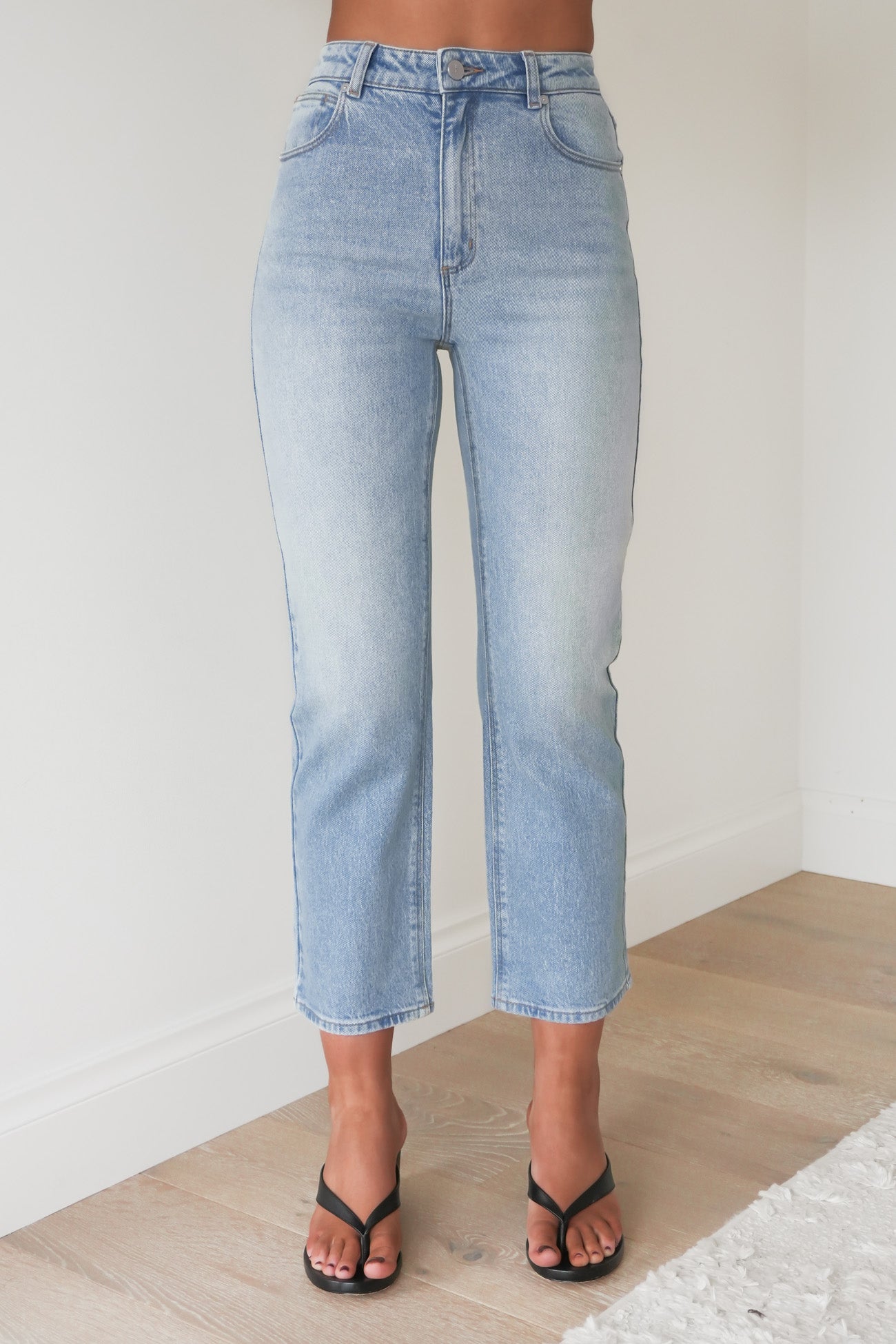 A Venice Straight Jean Karlie