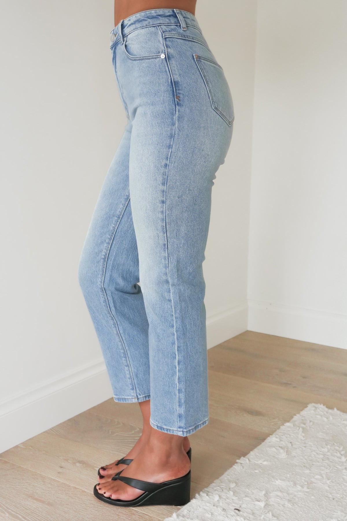A Venice Straight Jean Karlie