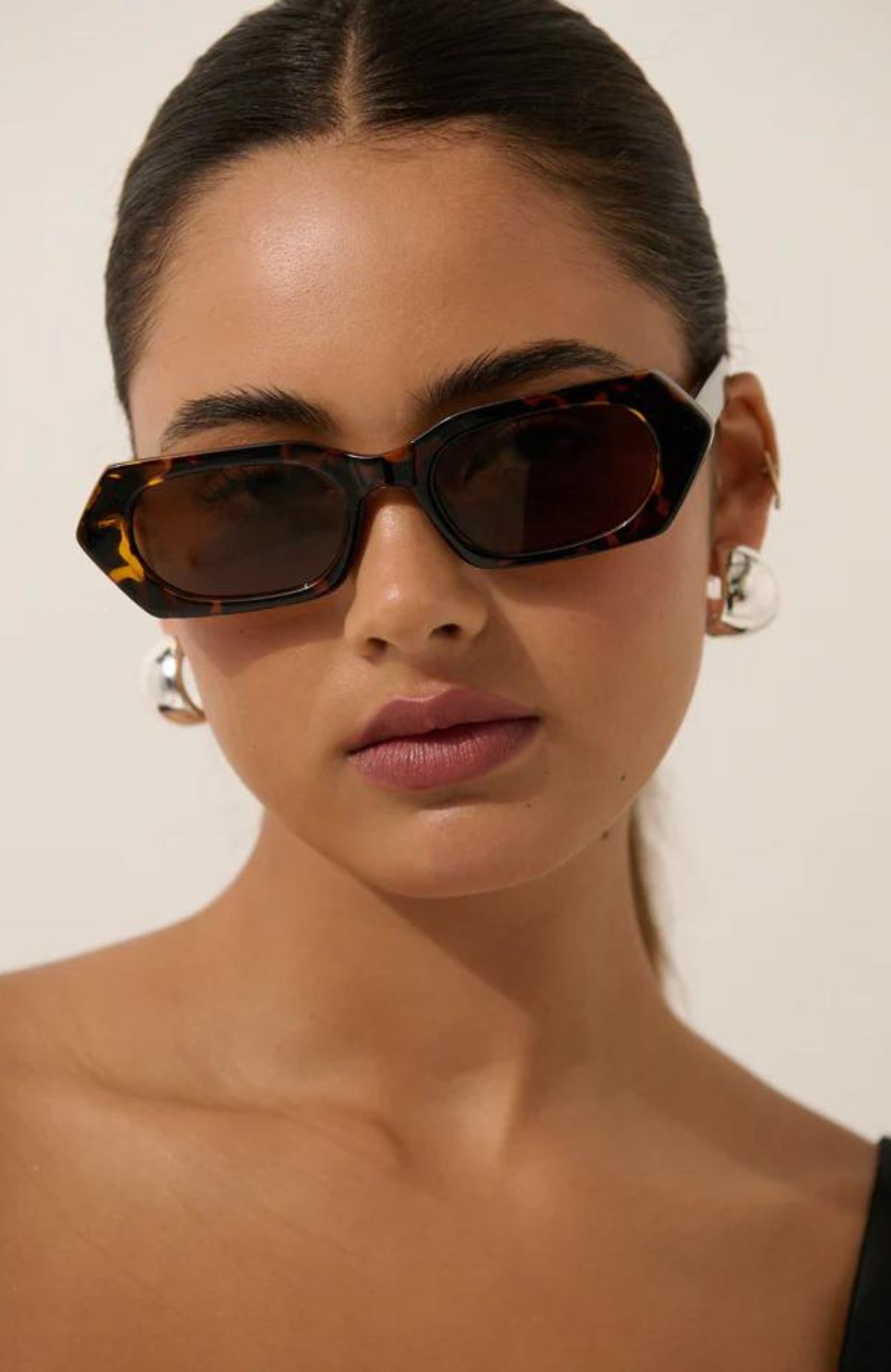 Kaiya Sunglasses // Tort