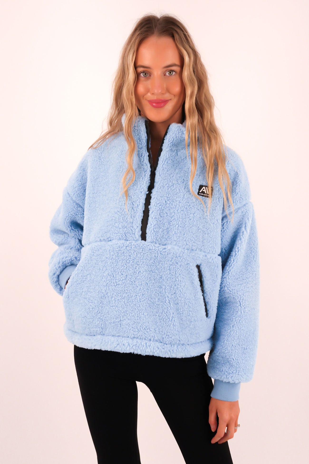 Amara Quarter Zip Teddy Vintage Blue
