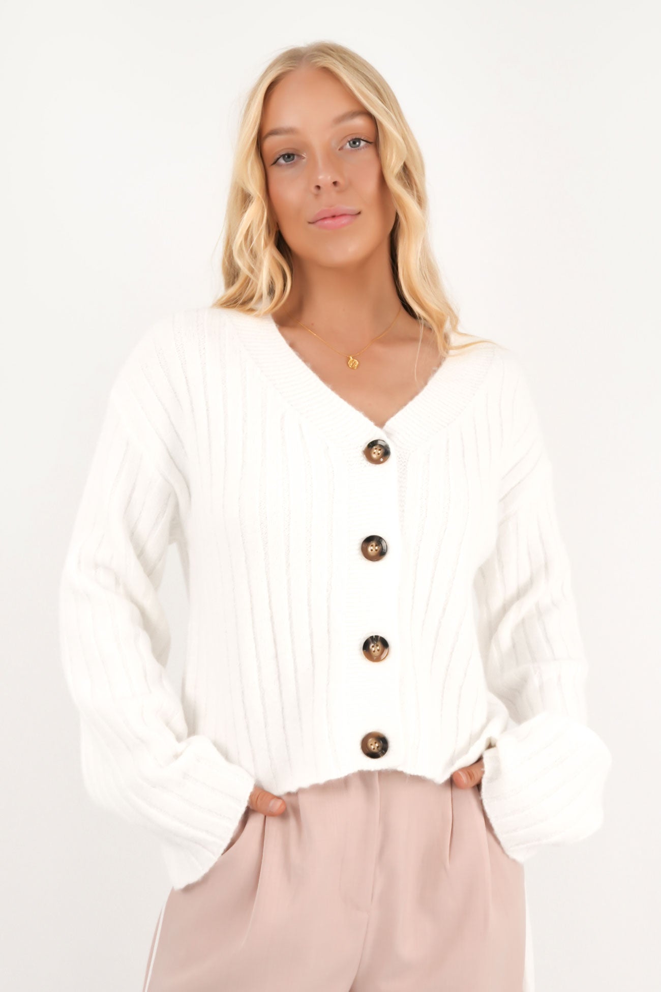 Amber Cardigan White