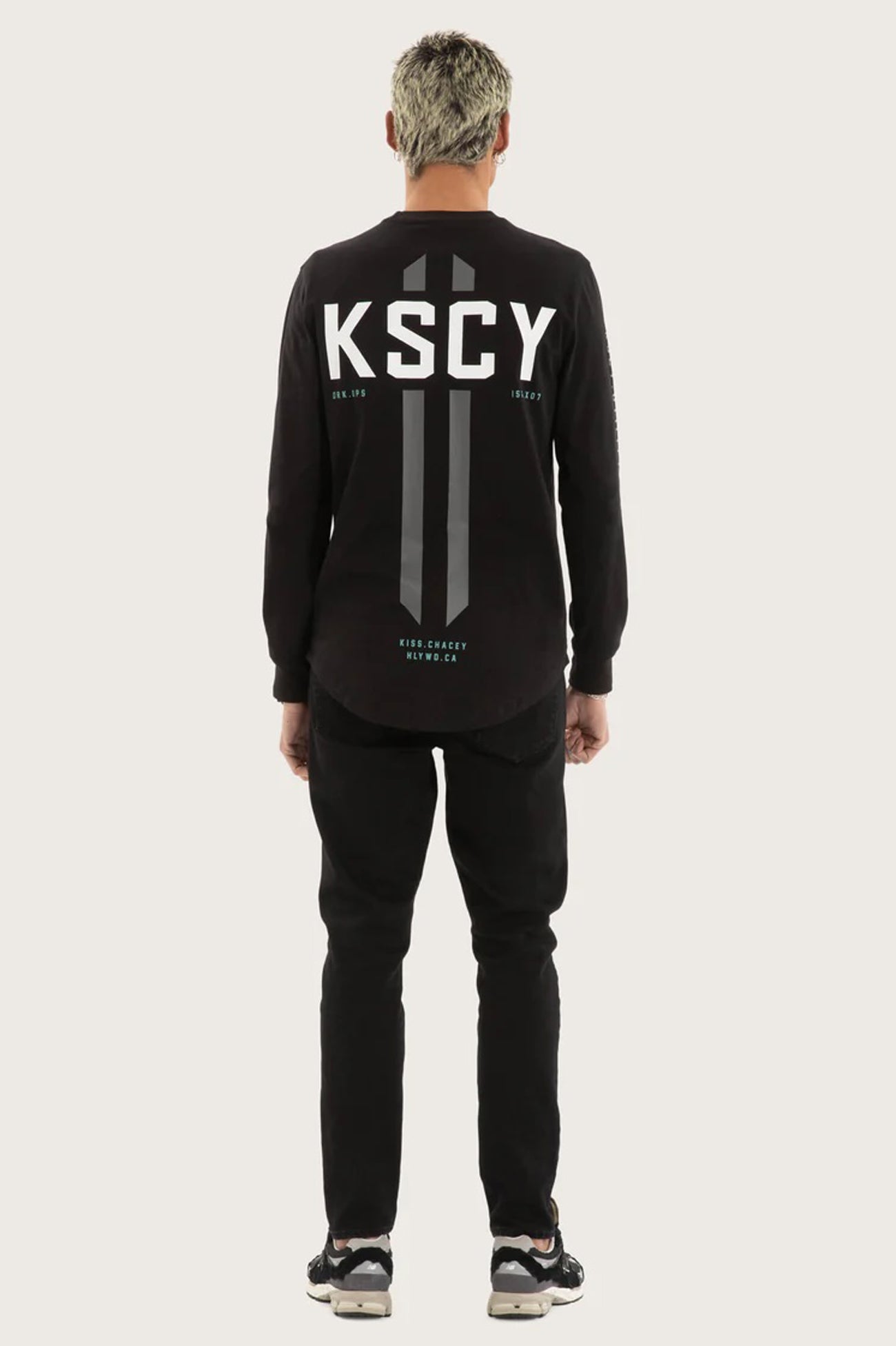 Arcade Dual Curved Long Sleeve Tee Black b