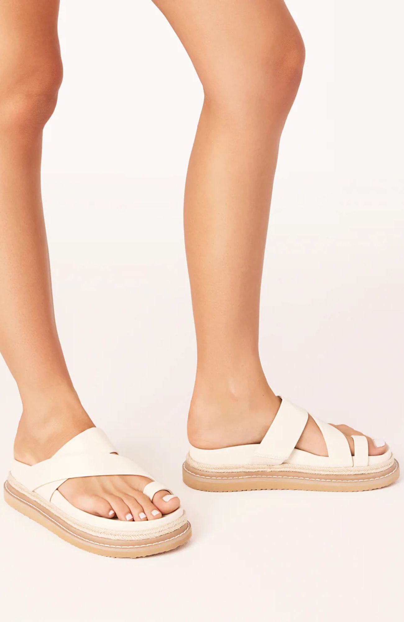 Armas-Sandal-Bone-3jpg