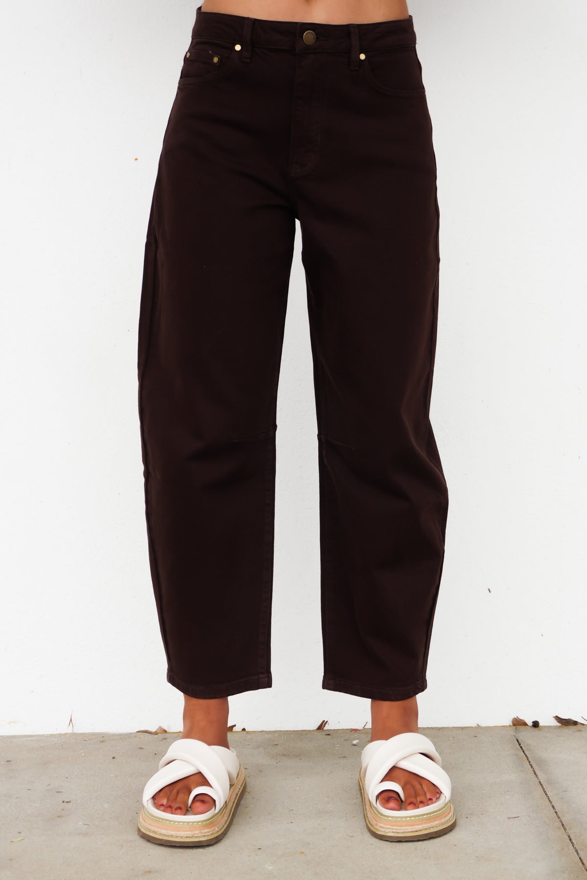 Atticus Barrel Jean Chocolate