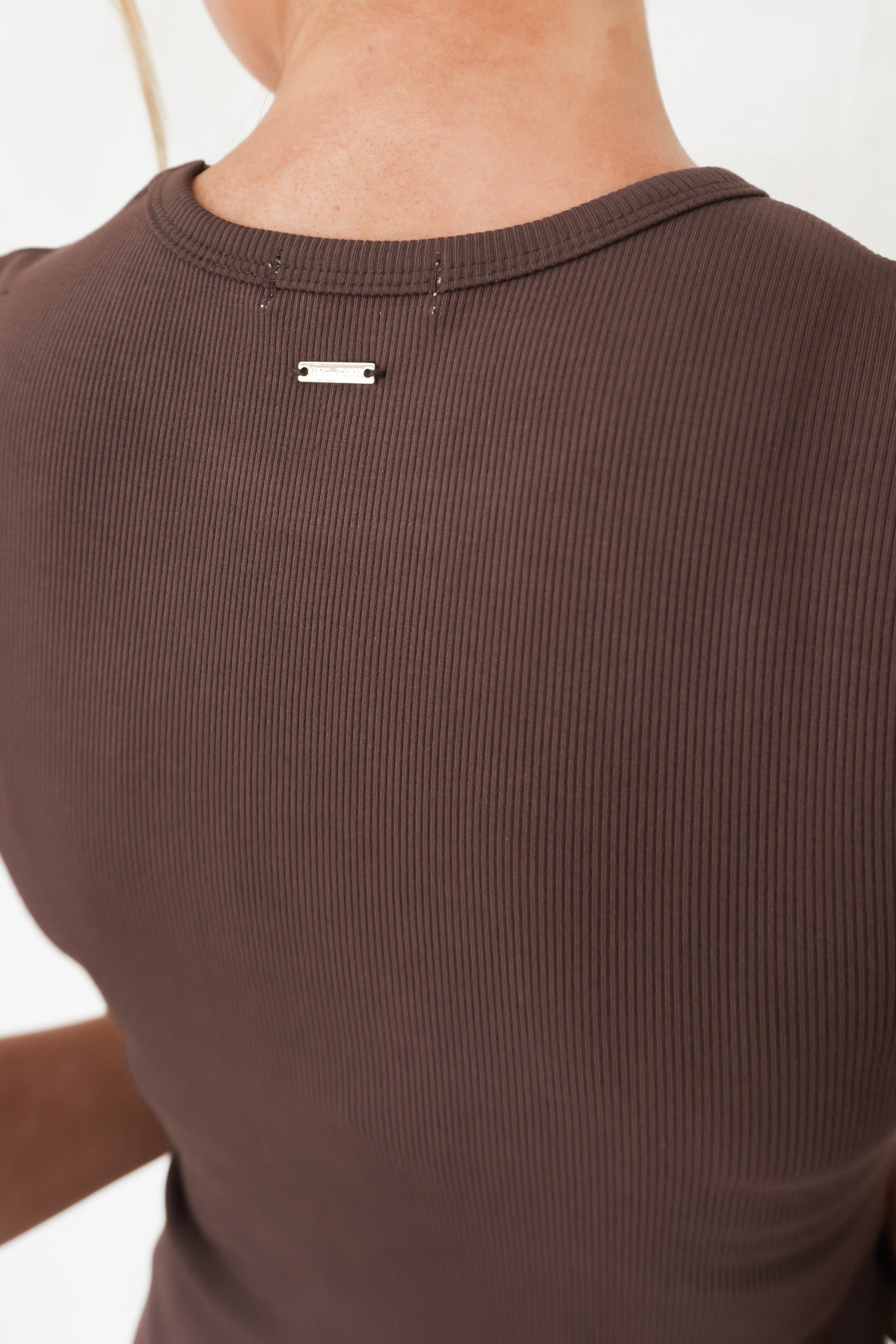 BZ Luxe Rib Tee Chocolate