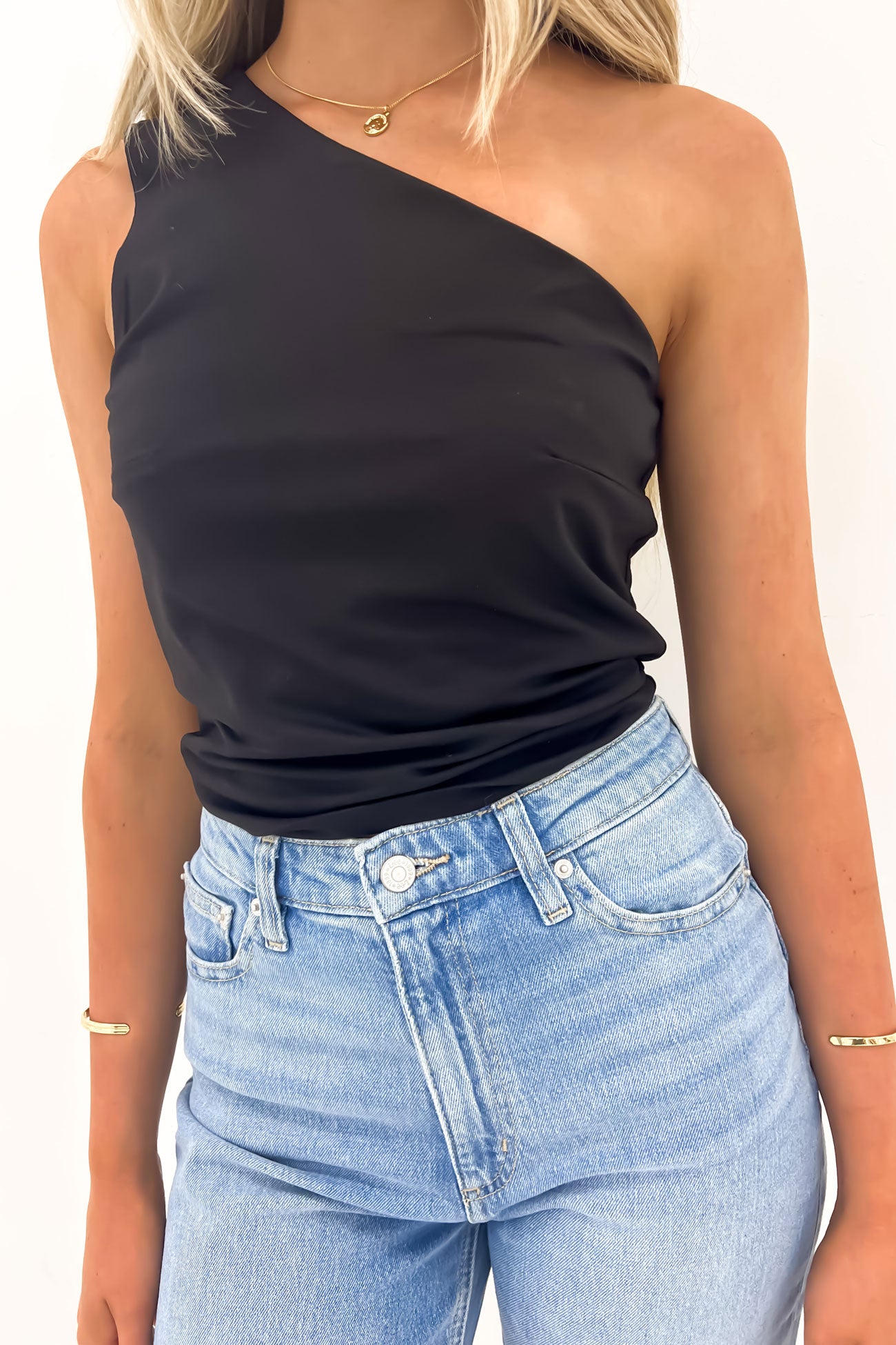 Bec One Shoulder Top Black