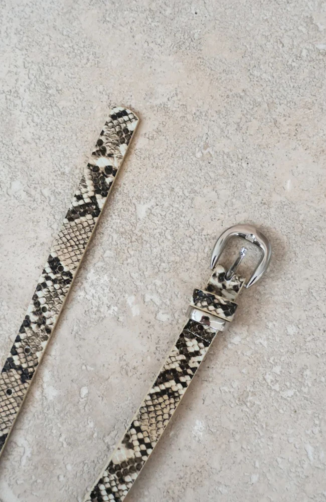 Bella Belt Cream Snake Silver