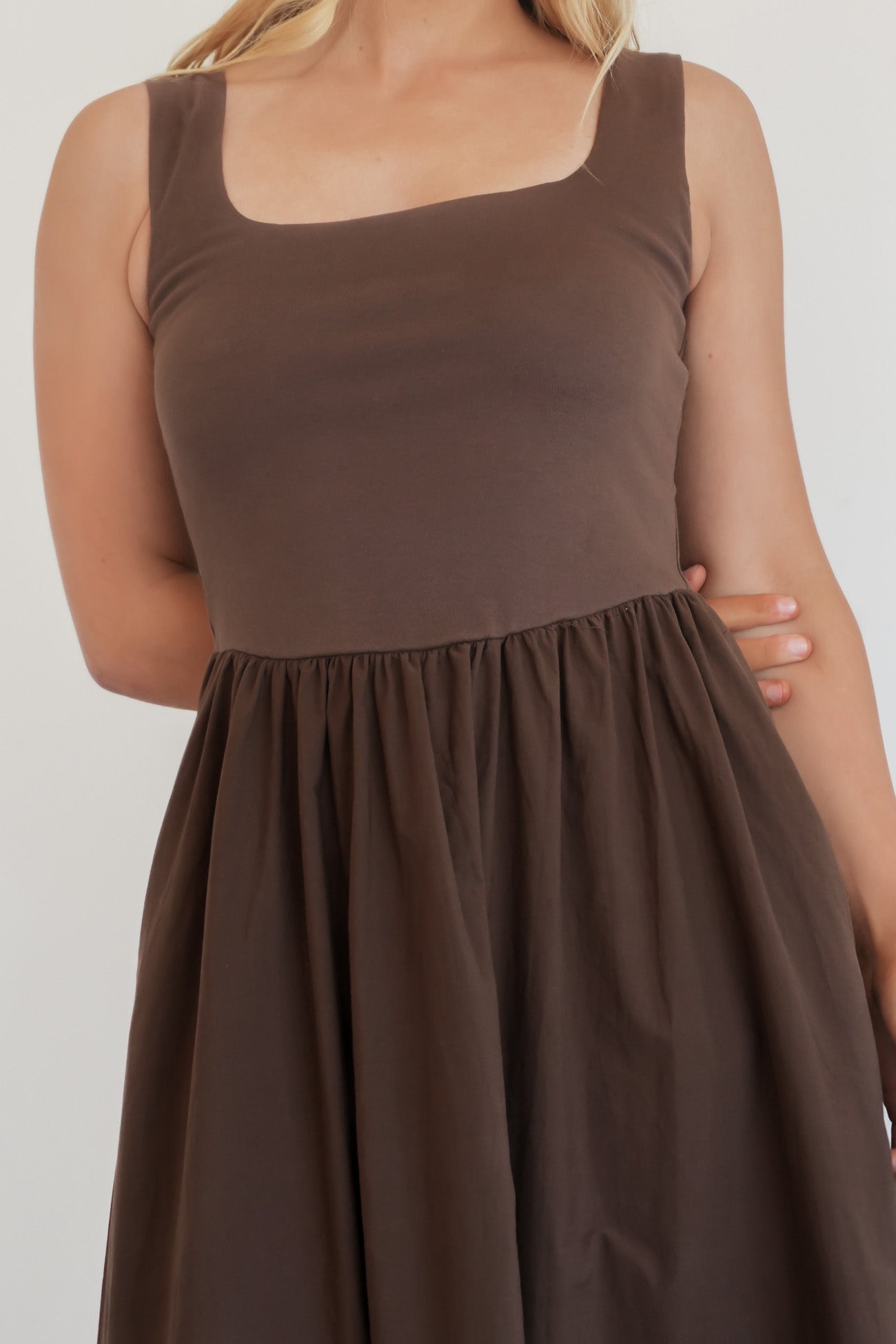 Benny Midi Dress Chocolate