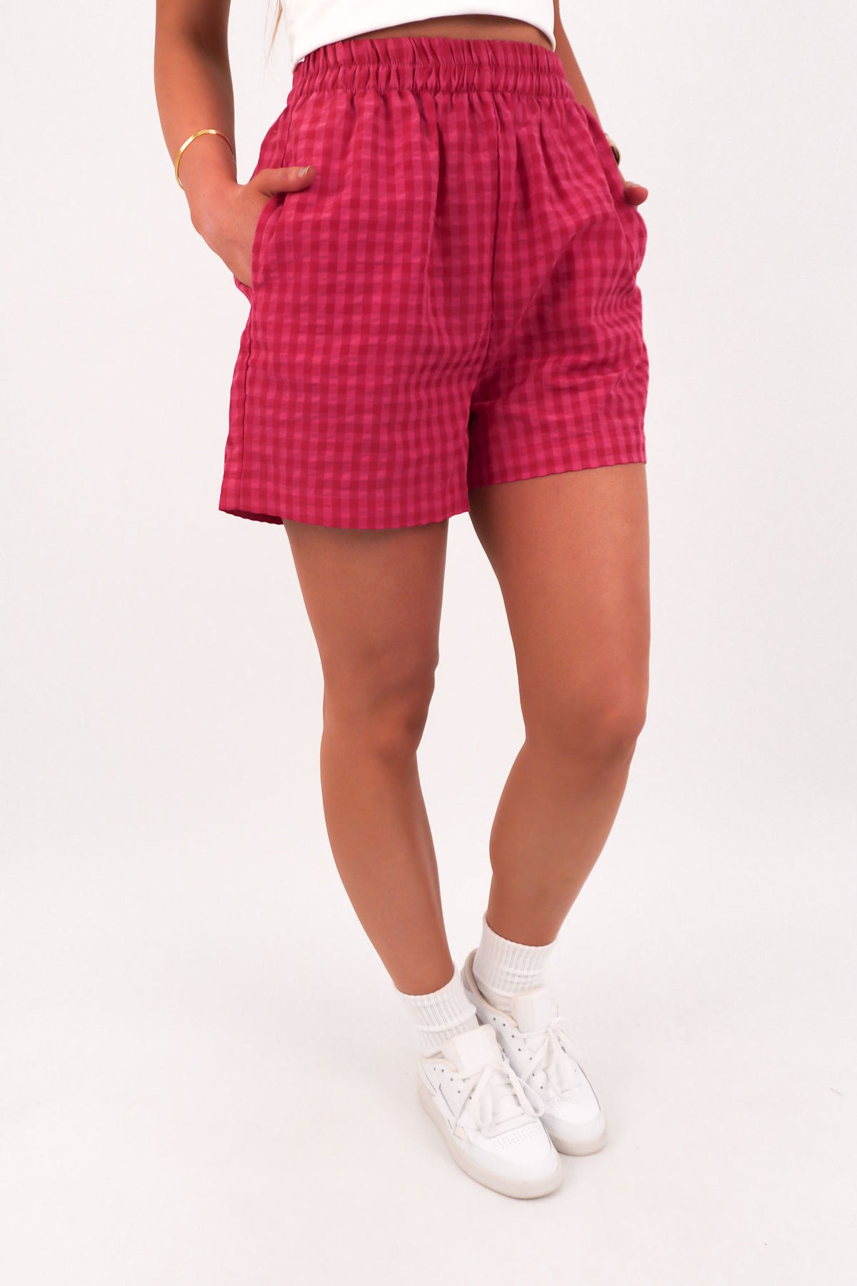Berry-Short-Pink-f4_da2524b57d0c4d65b5c5168d23b49757