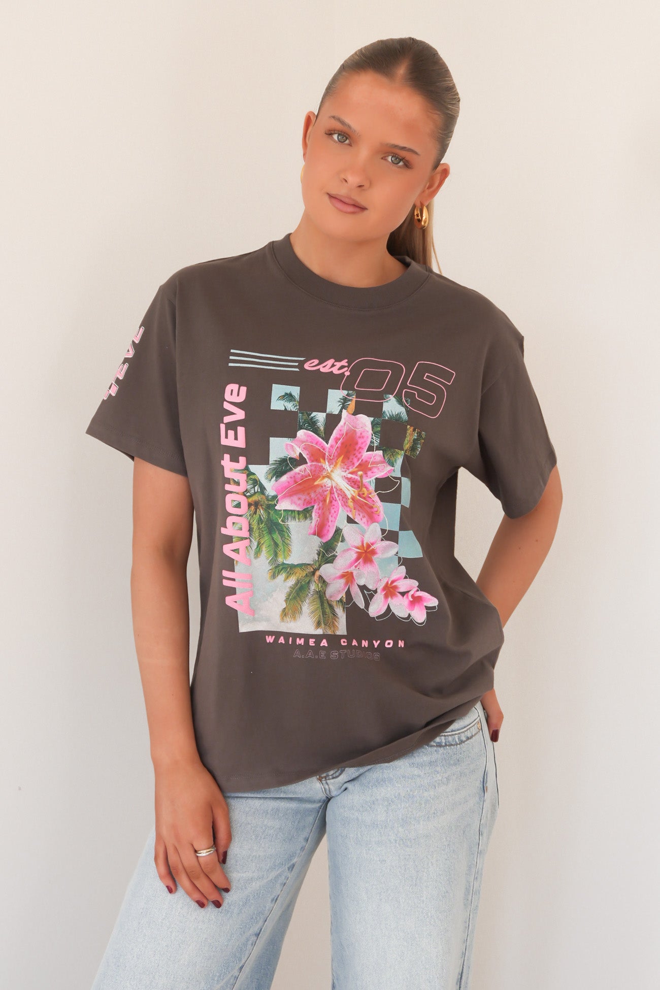 Canyon Relaxed Tee Charcoal