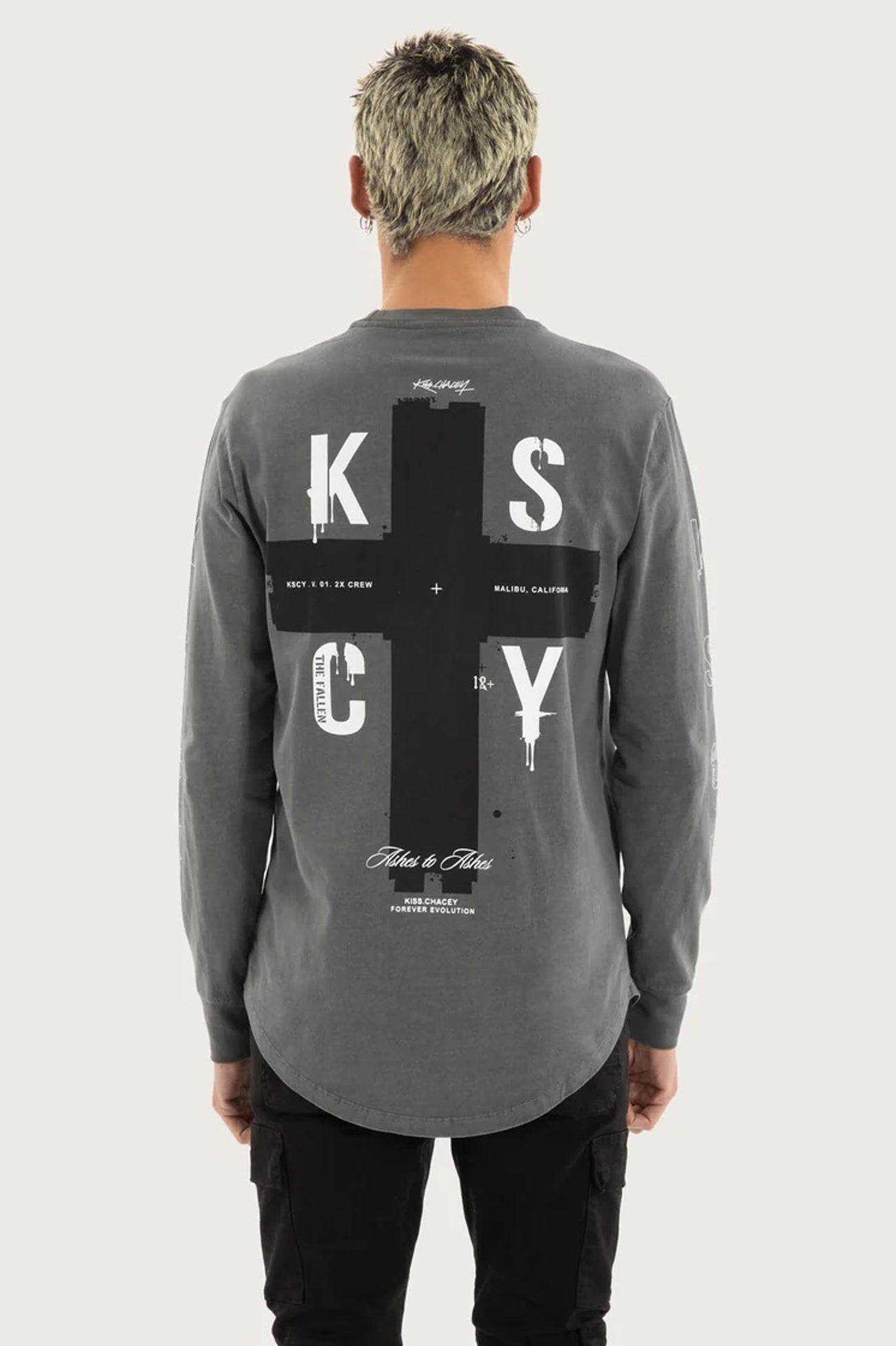 Cautious-Dual-Curved-Long-Sleeve-Tee-Pigment-Charcoal-bjpg