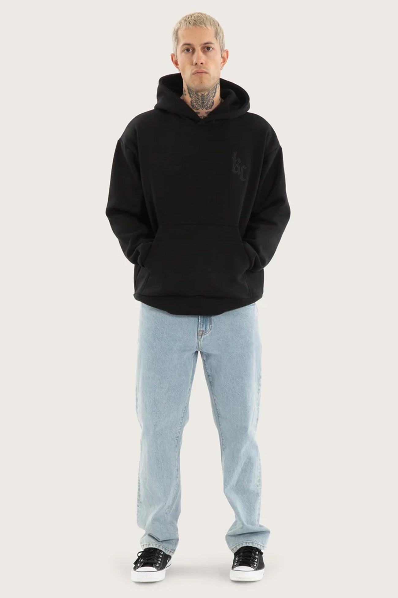 Chained-Relaxed-Hoodie-Jet-Black-f1jpg