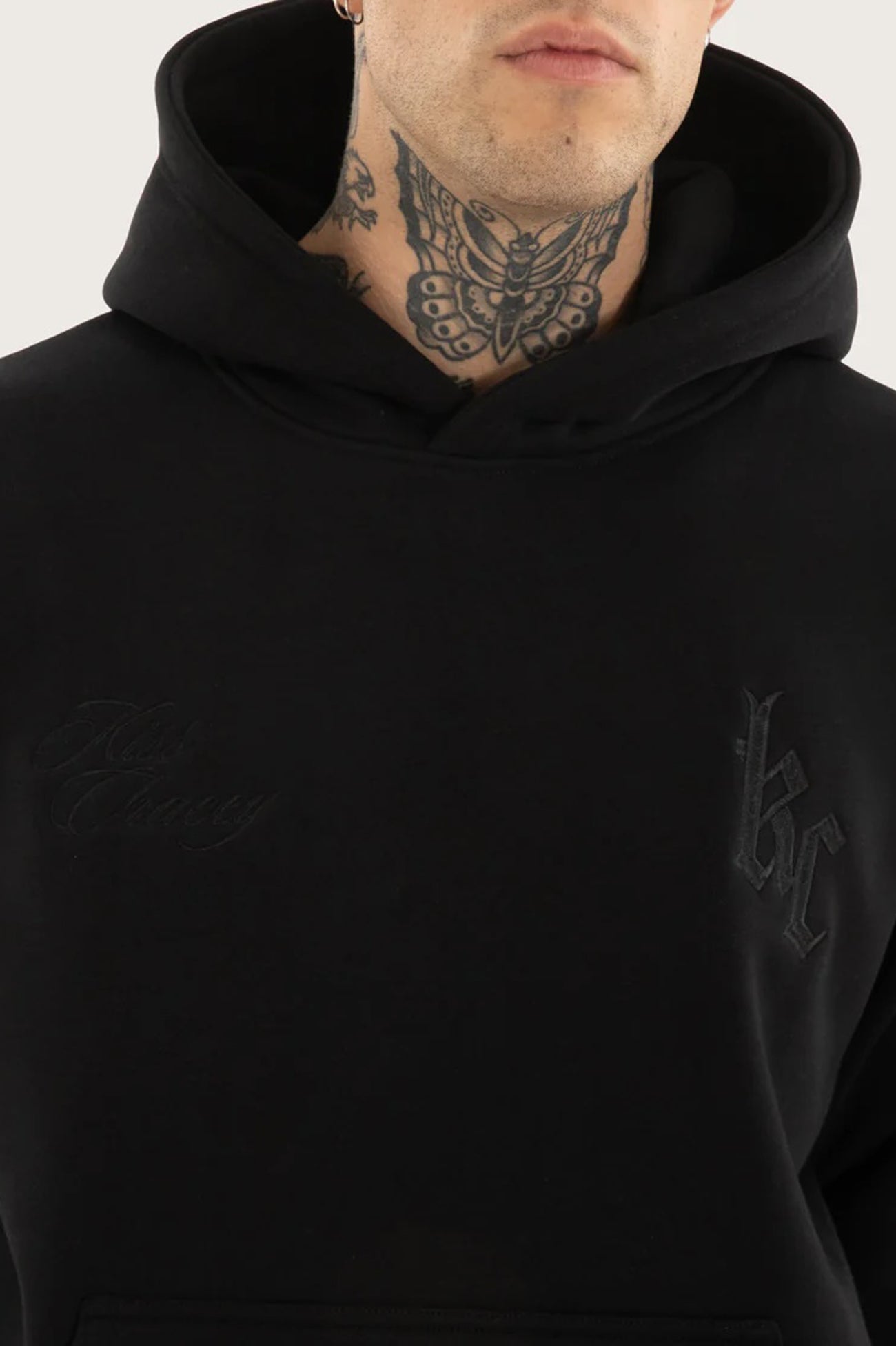 Chained-Relaxed-Hoodie-Jet-Black-fcjpg
