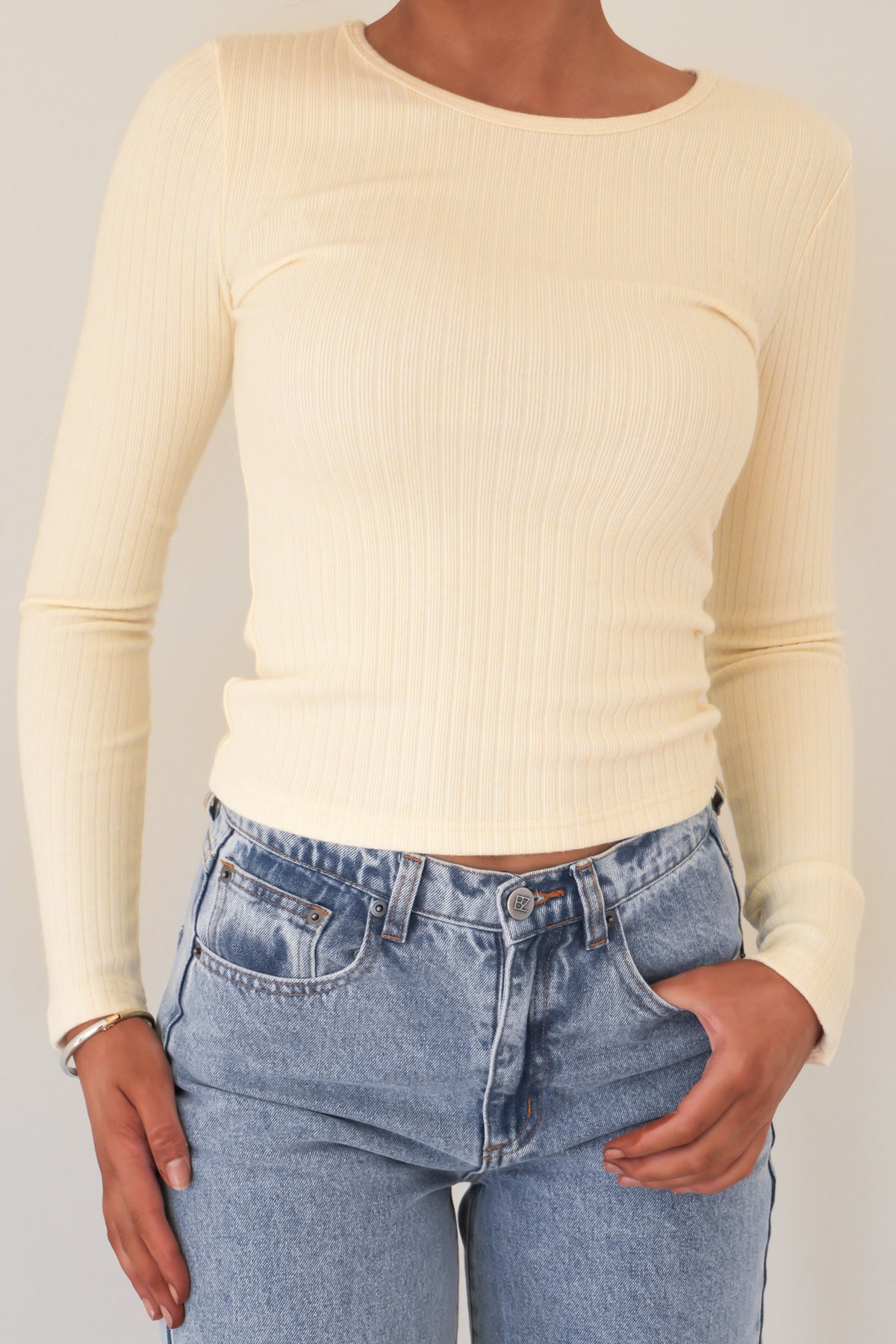 Chase Rib Long Sleeve Beige