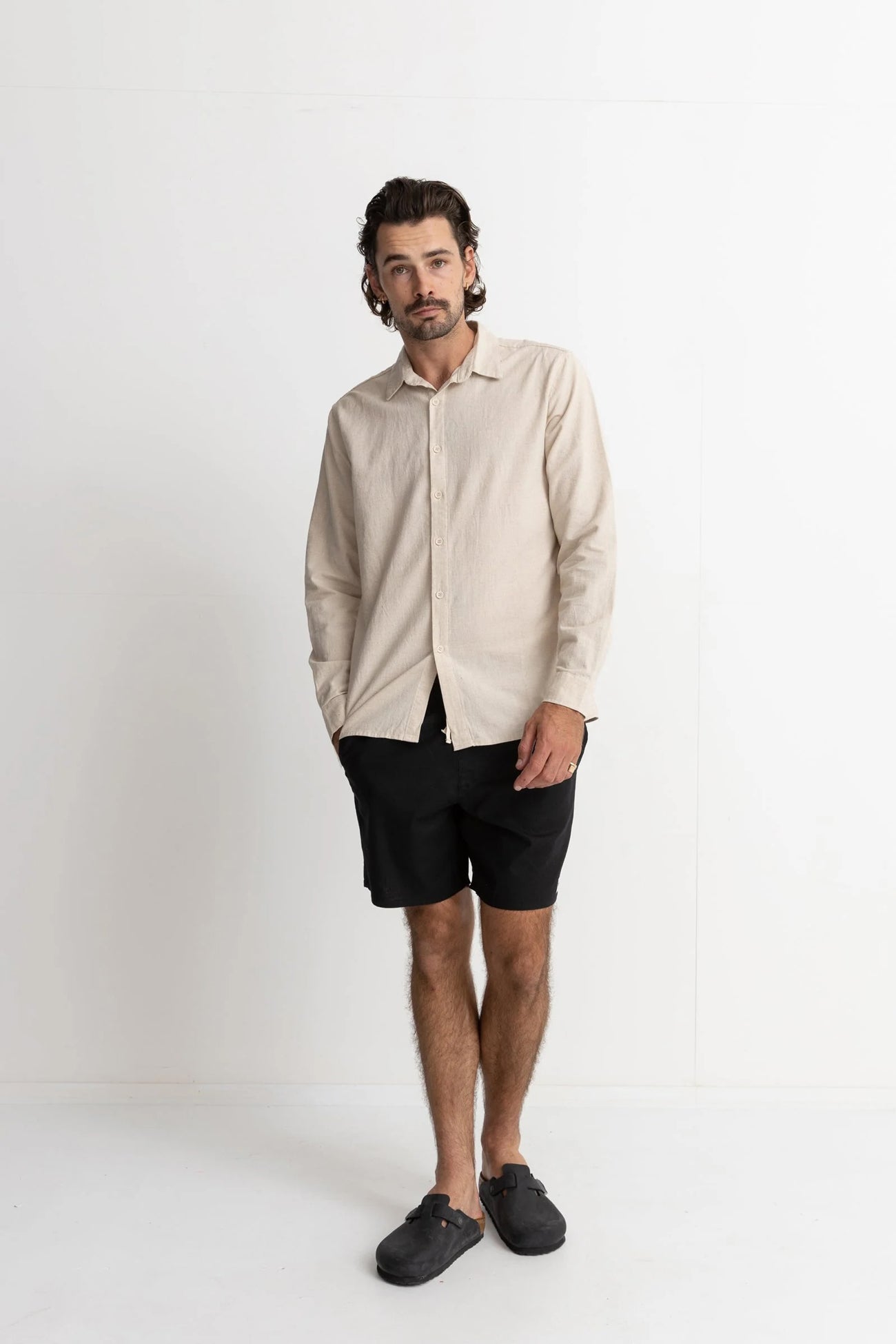 Classic Linen Long Sleeve Shirt Sand f1