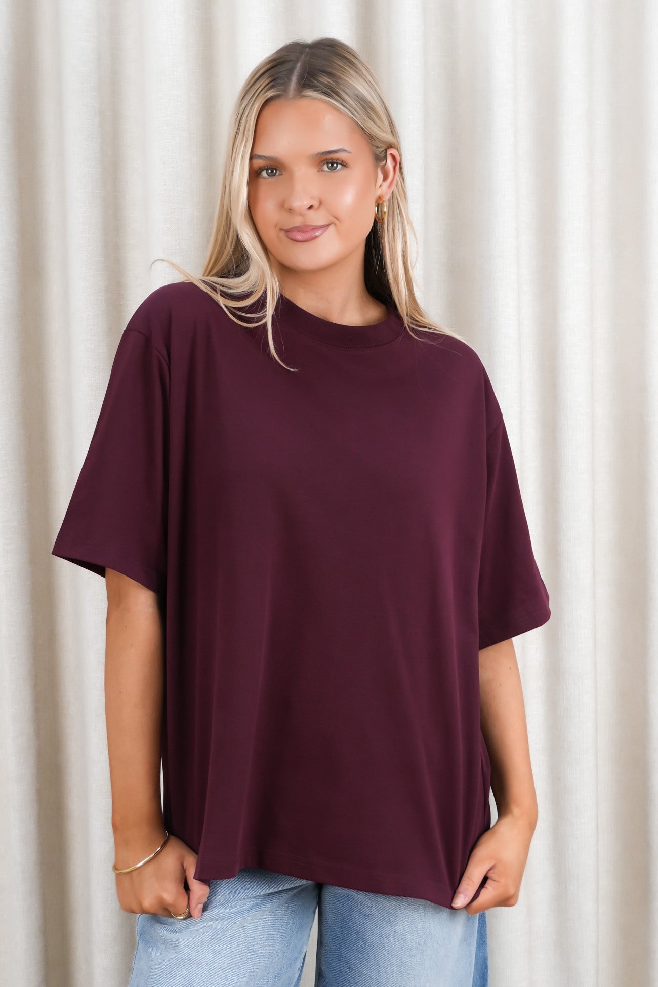 Core Oversized Tee Cherry