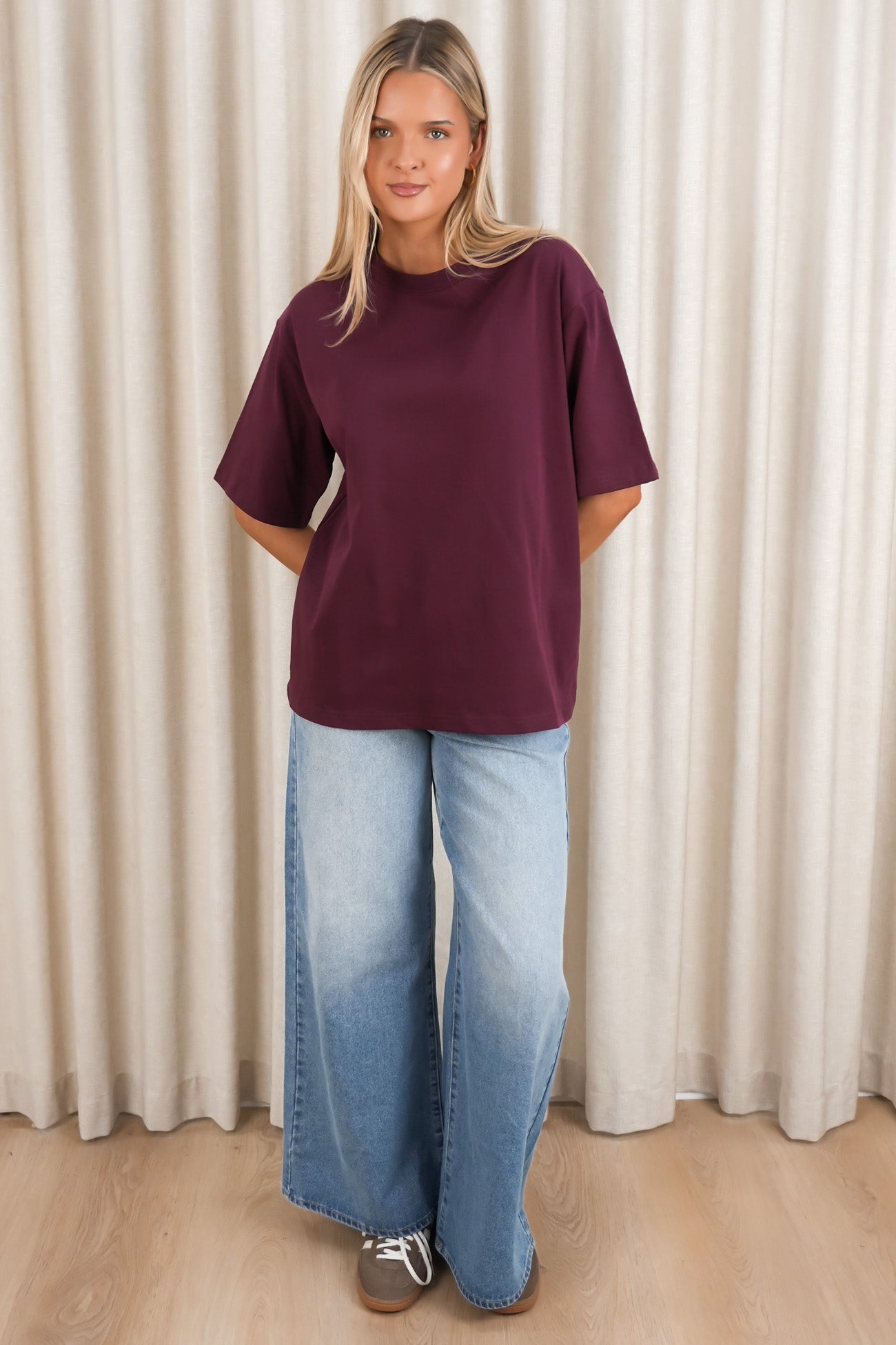 Core Oversized Tee Cherry