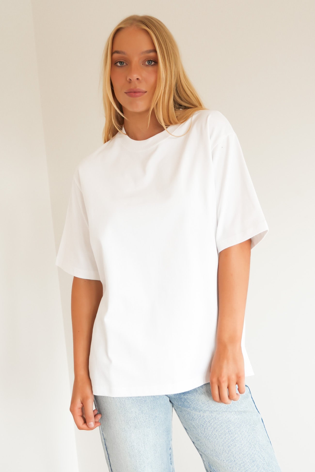 Core Oversized Tee White