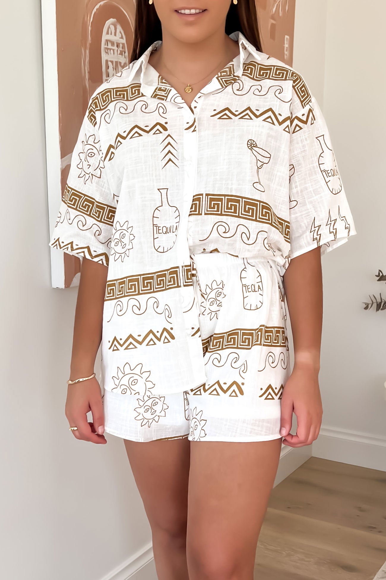 Corfu Set White Tan Greek Tequila