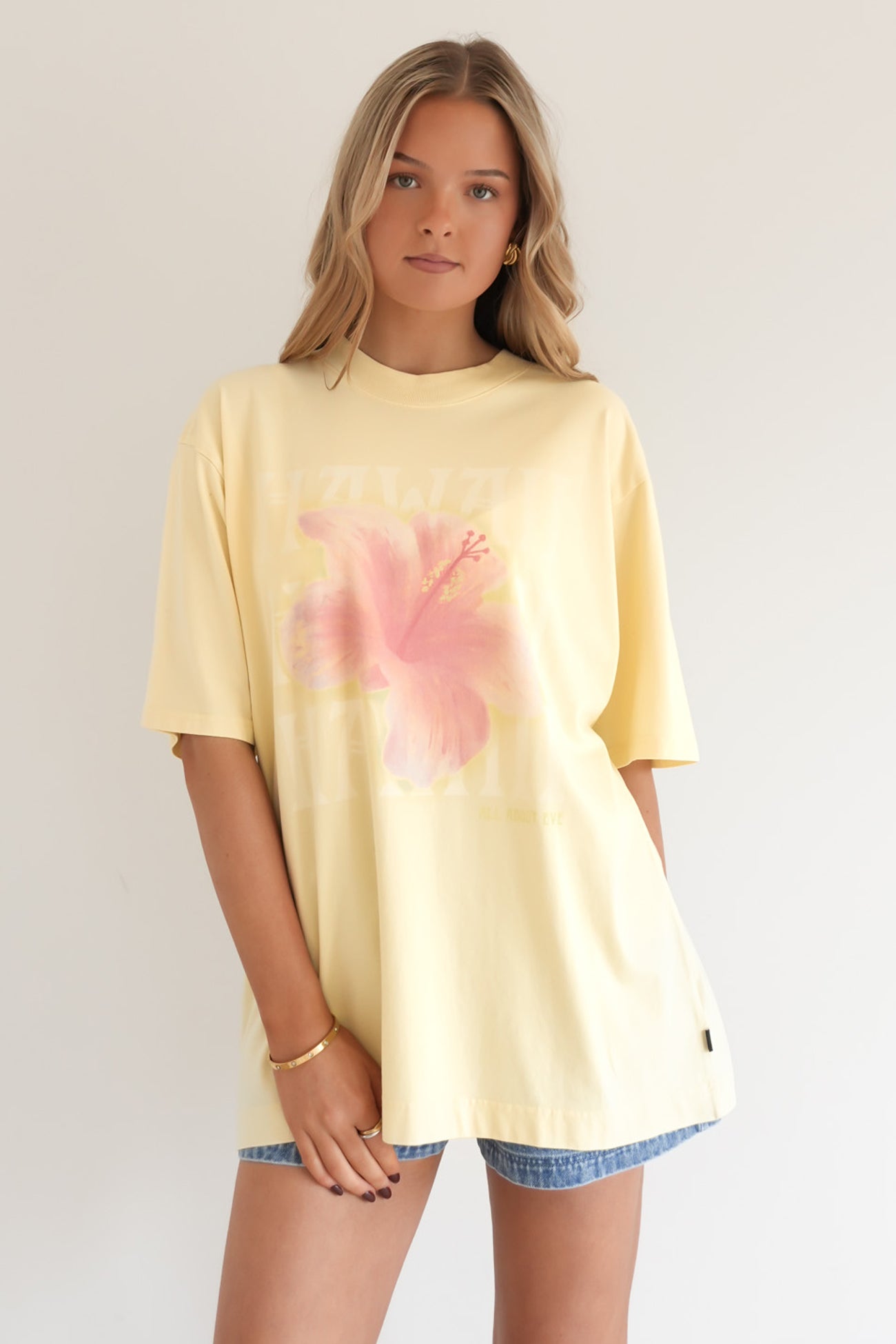 Hawaii Oversized Tee Yellow