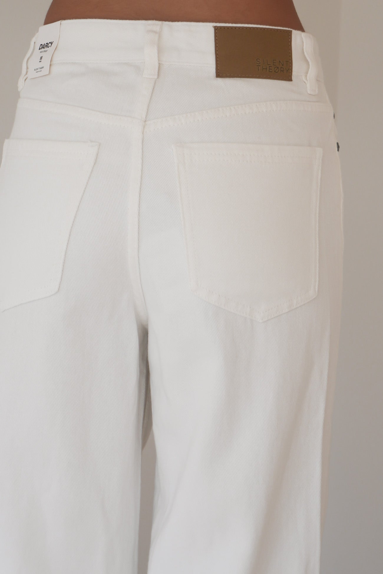 Darcy Wrap Around Baggy Jean White