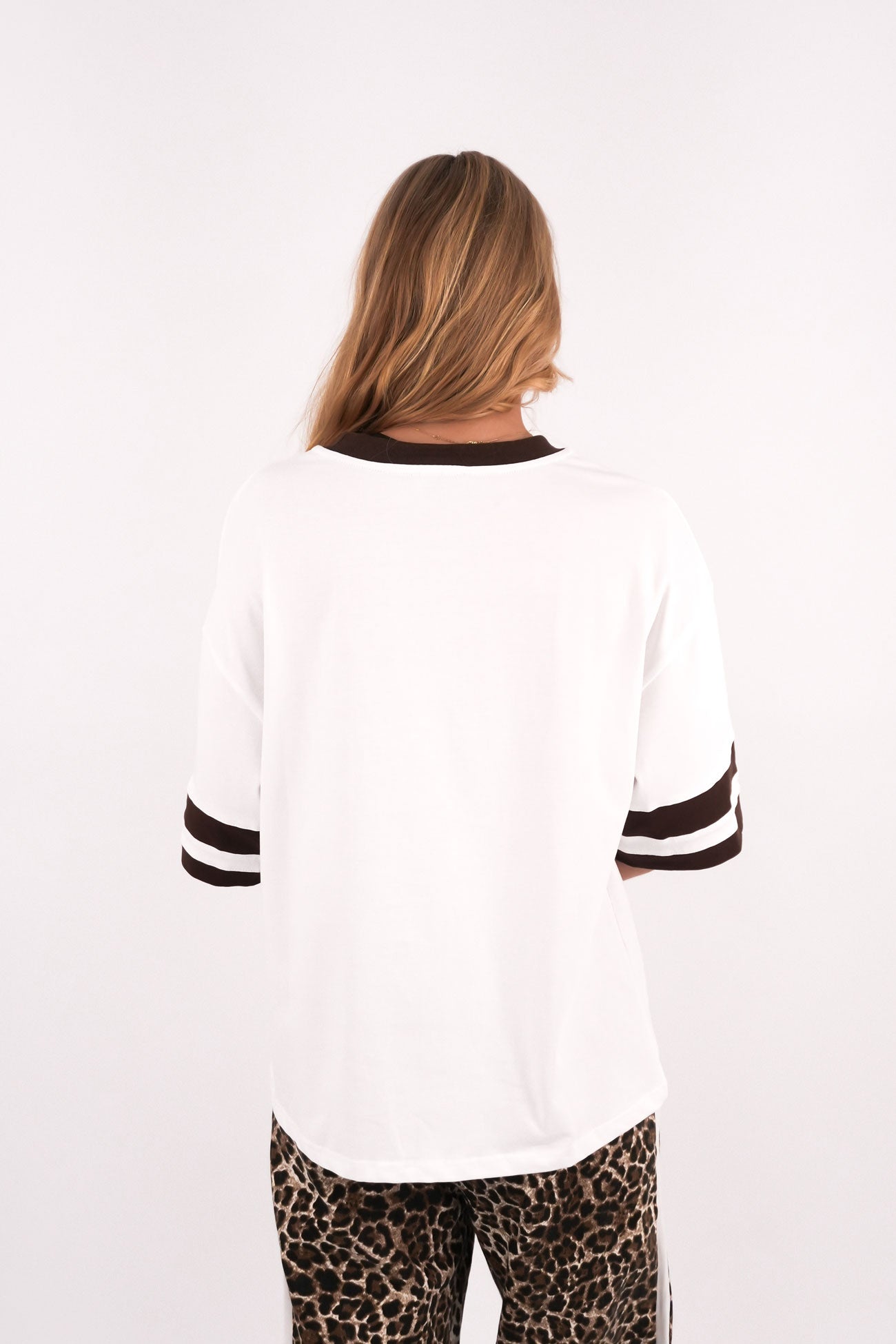 Della Tee White Brown