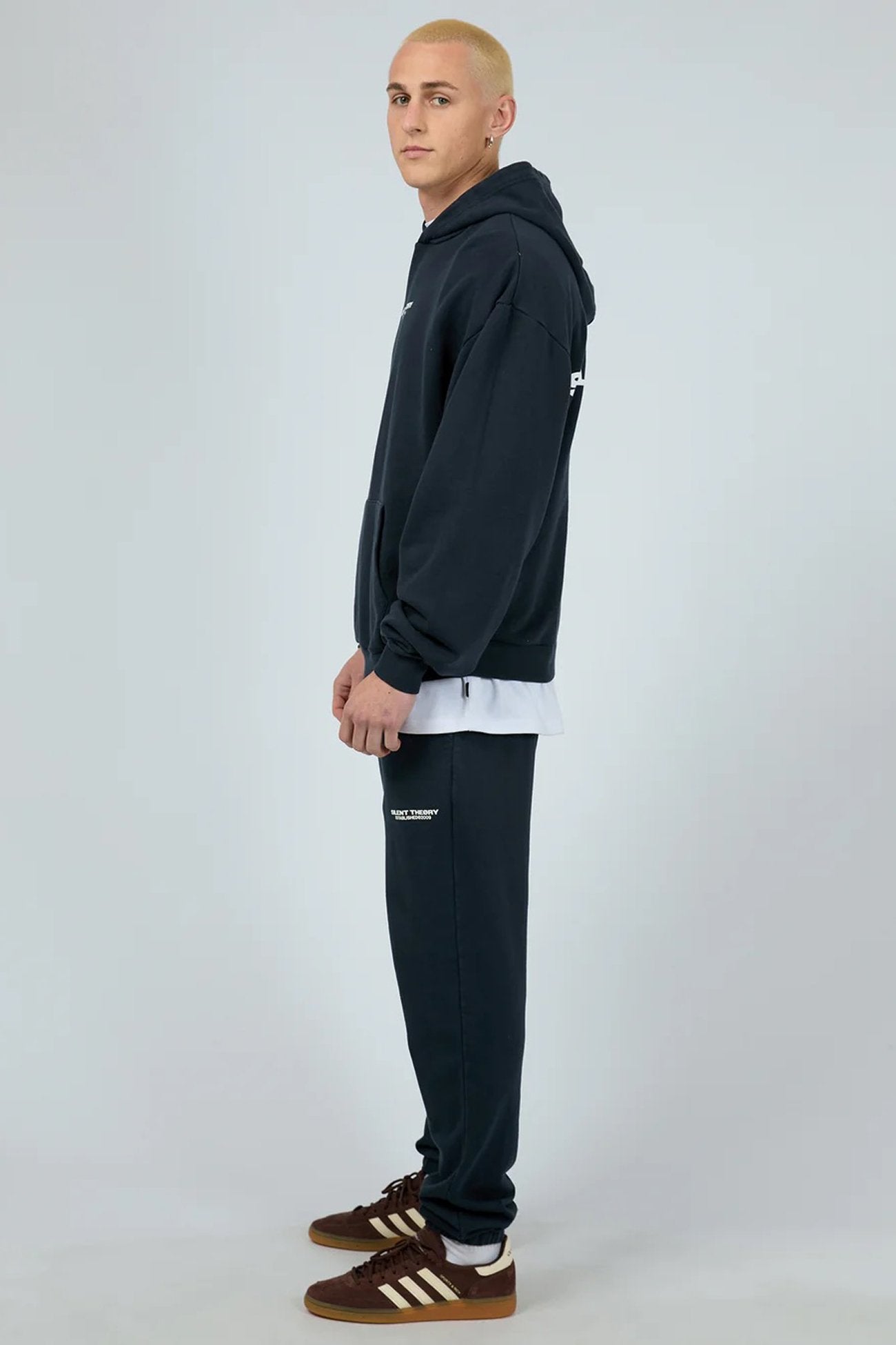 Essential Theory Hoodie Navy