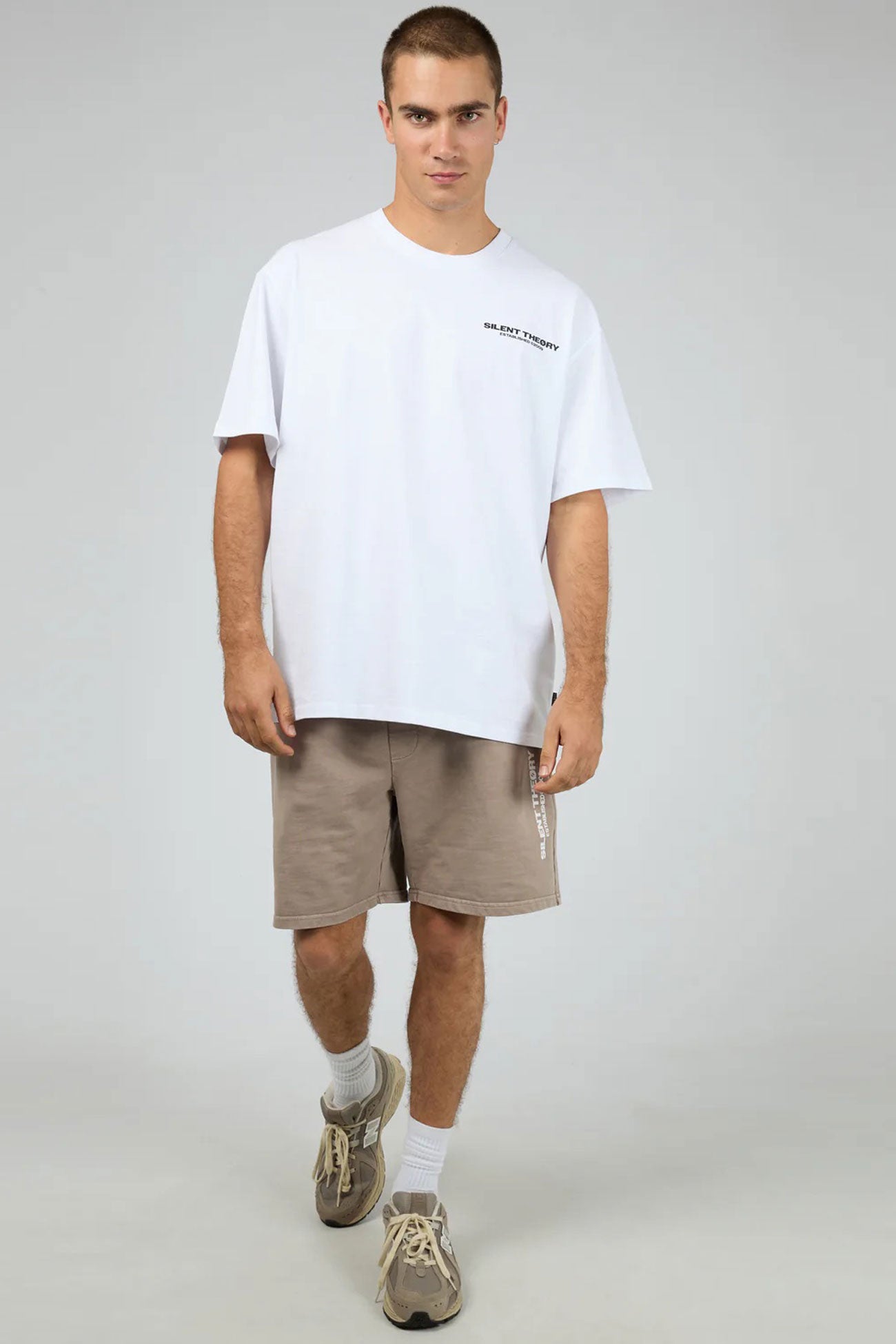 Essential-Theory-Short-V2-Mushroom-ff