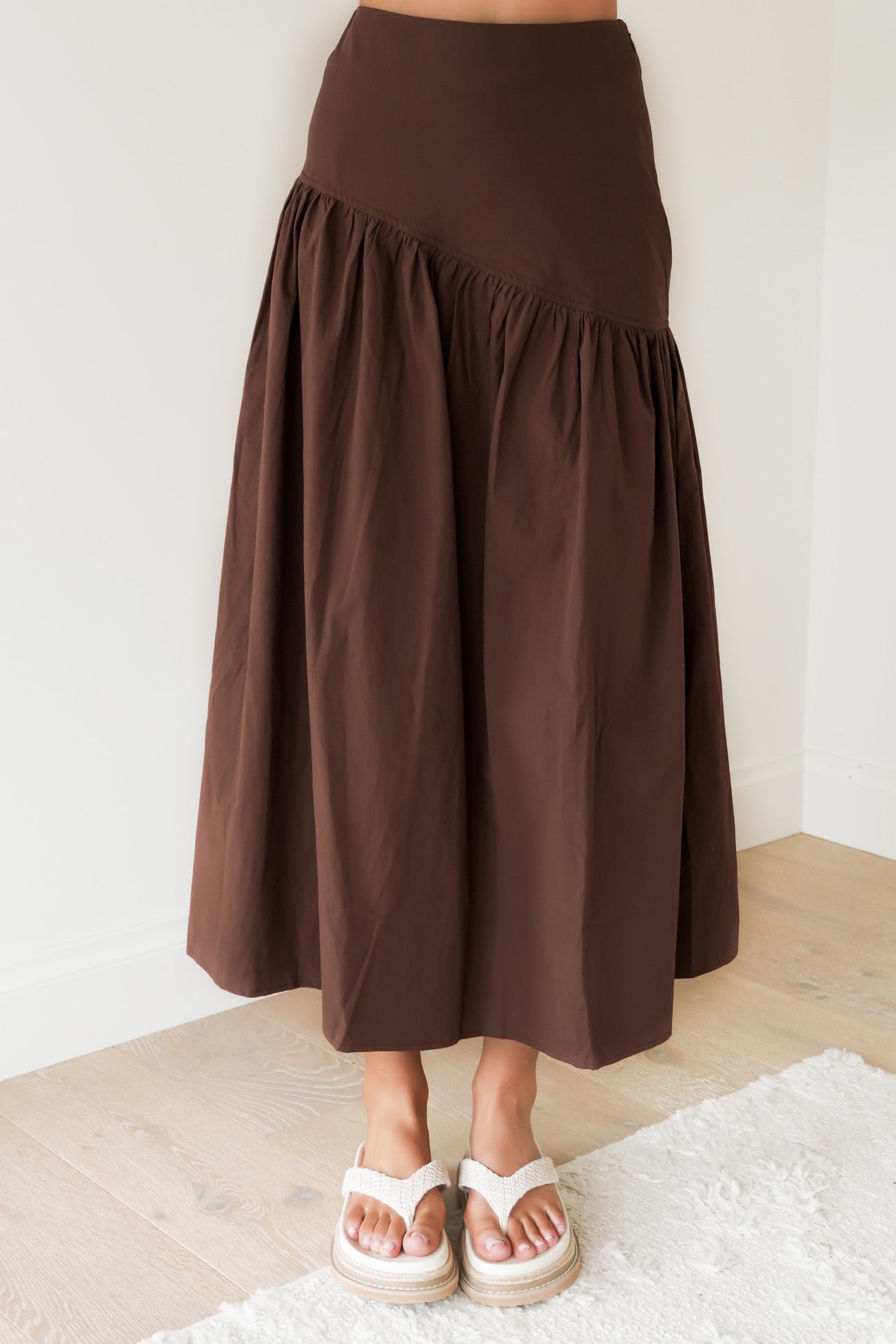Essential Asym Maxi Skirt Brown