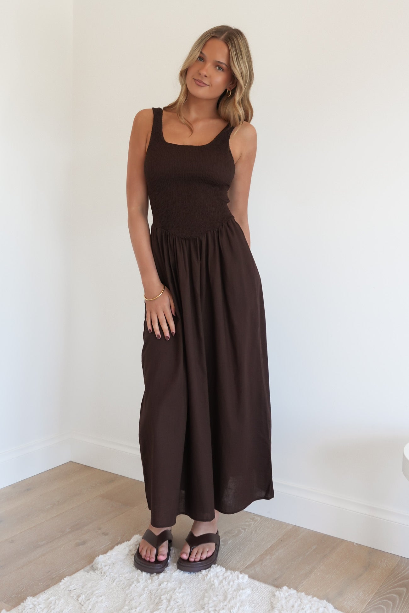 Essential Maxi Dress Brown