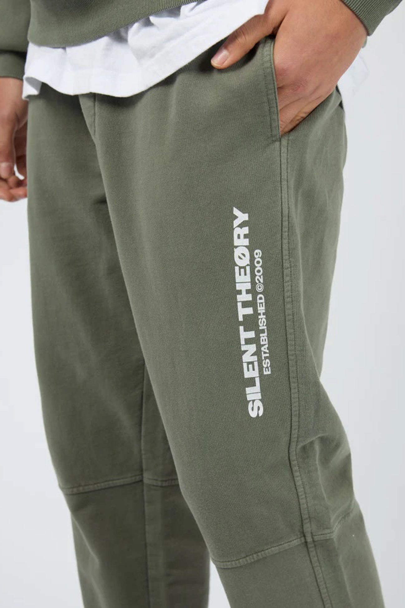 Essential Theory Trackpant V2 Eucalyptus