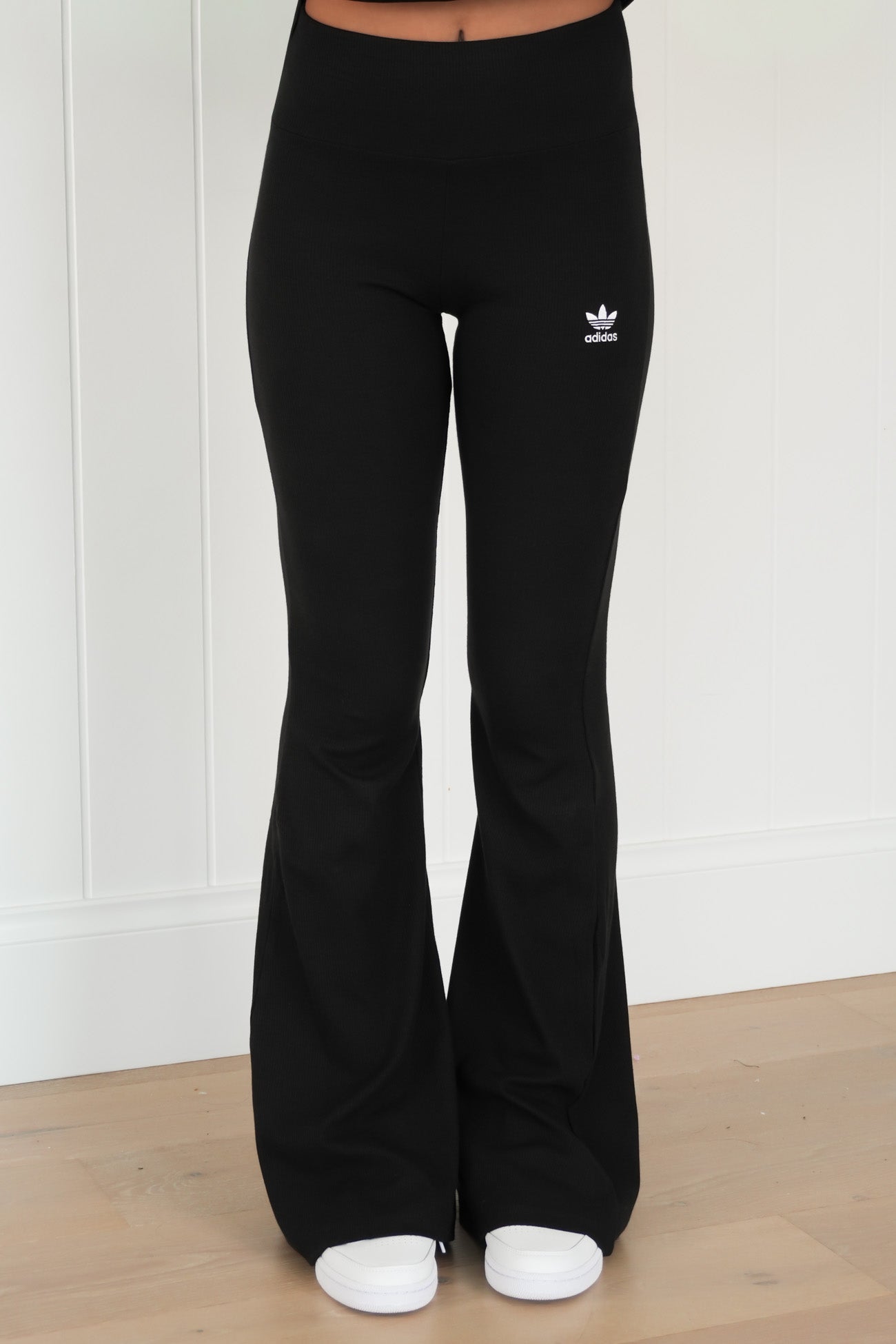 Essentials Rib Flared Leggings Black