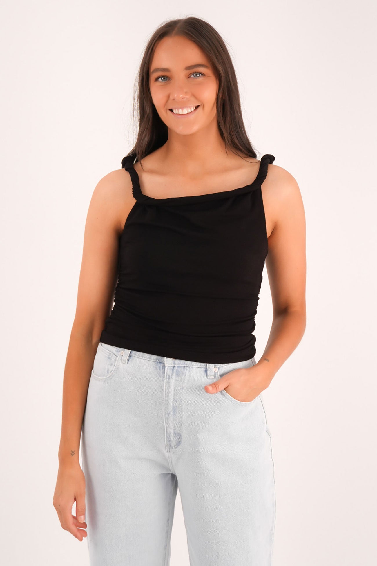Evie Twist Tank Black