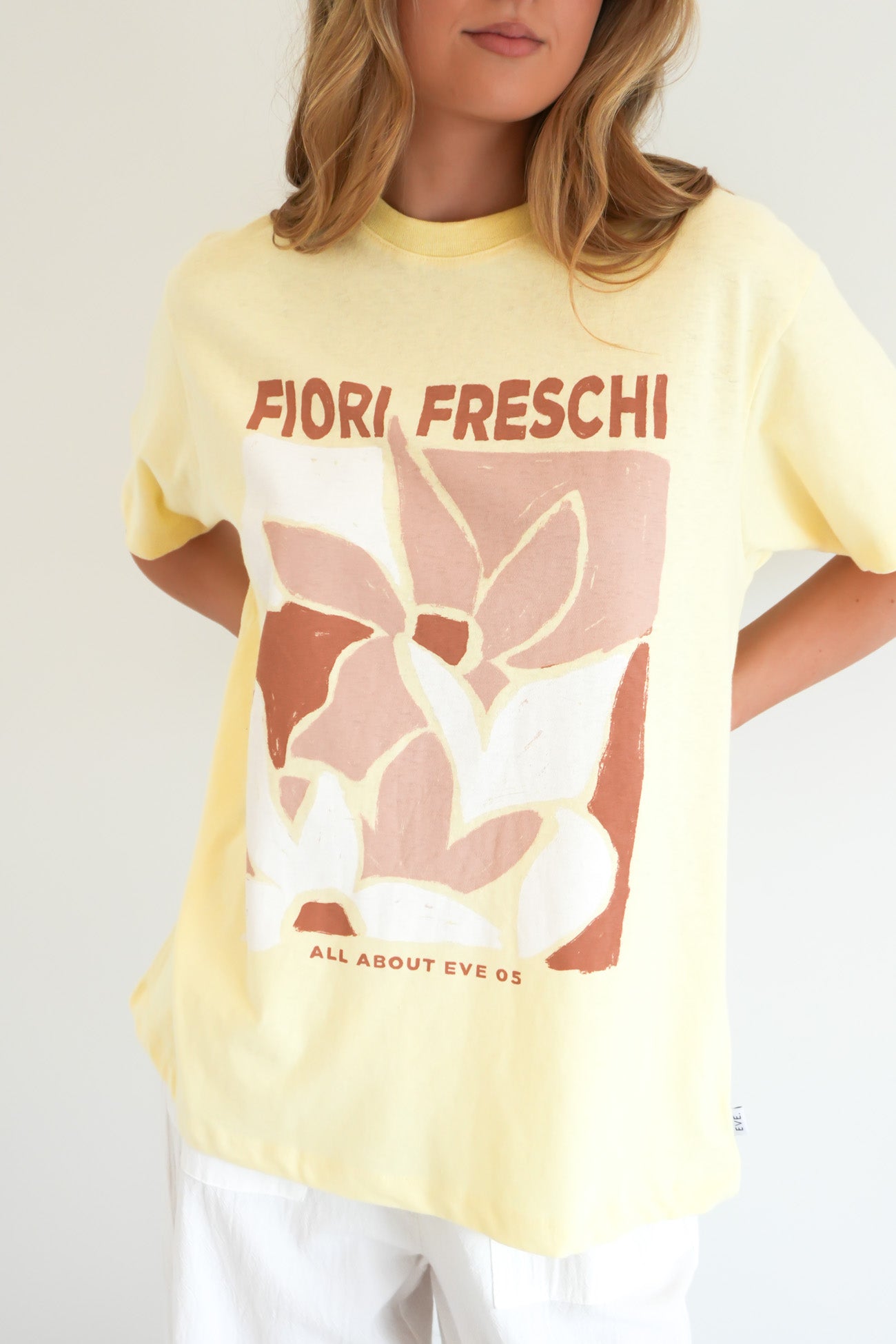 Fiori Freschi Relaxed Tee Yellow