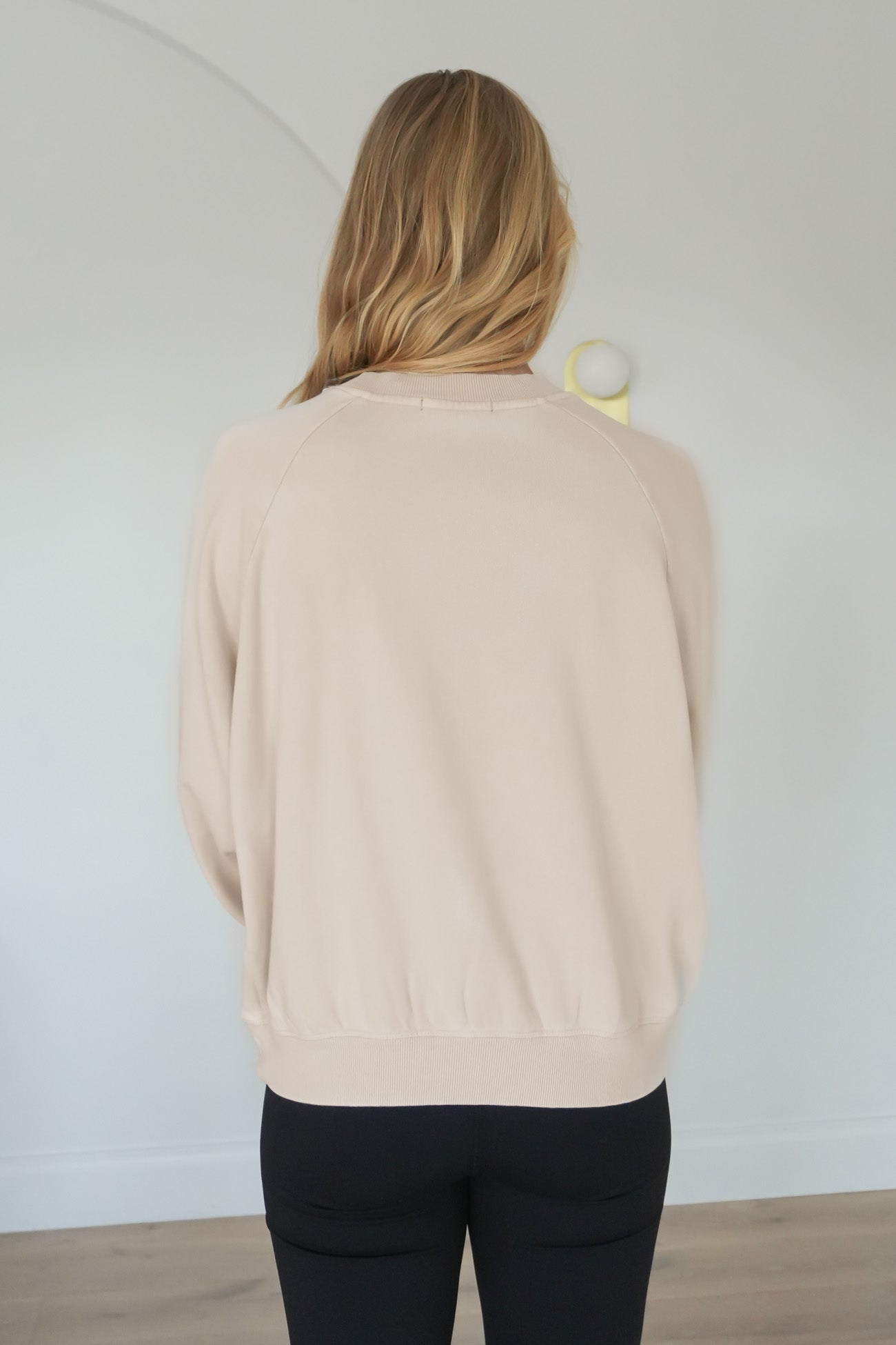 Flynn Washed Box Raglan Crew Vanilla