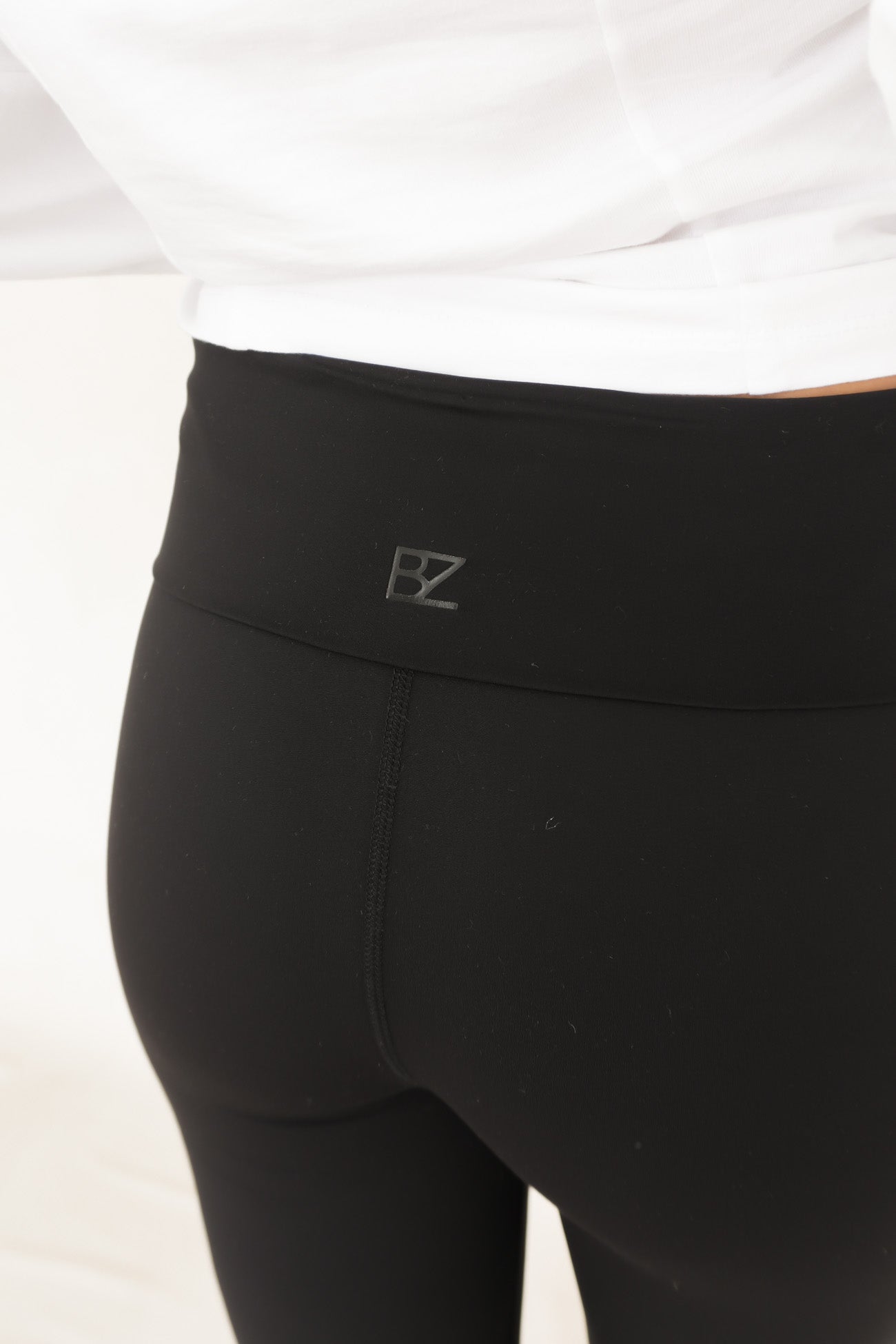 Fox Fold Over Flare Pant II Black