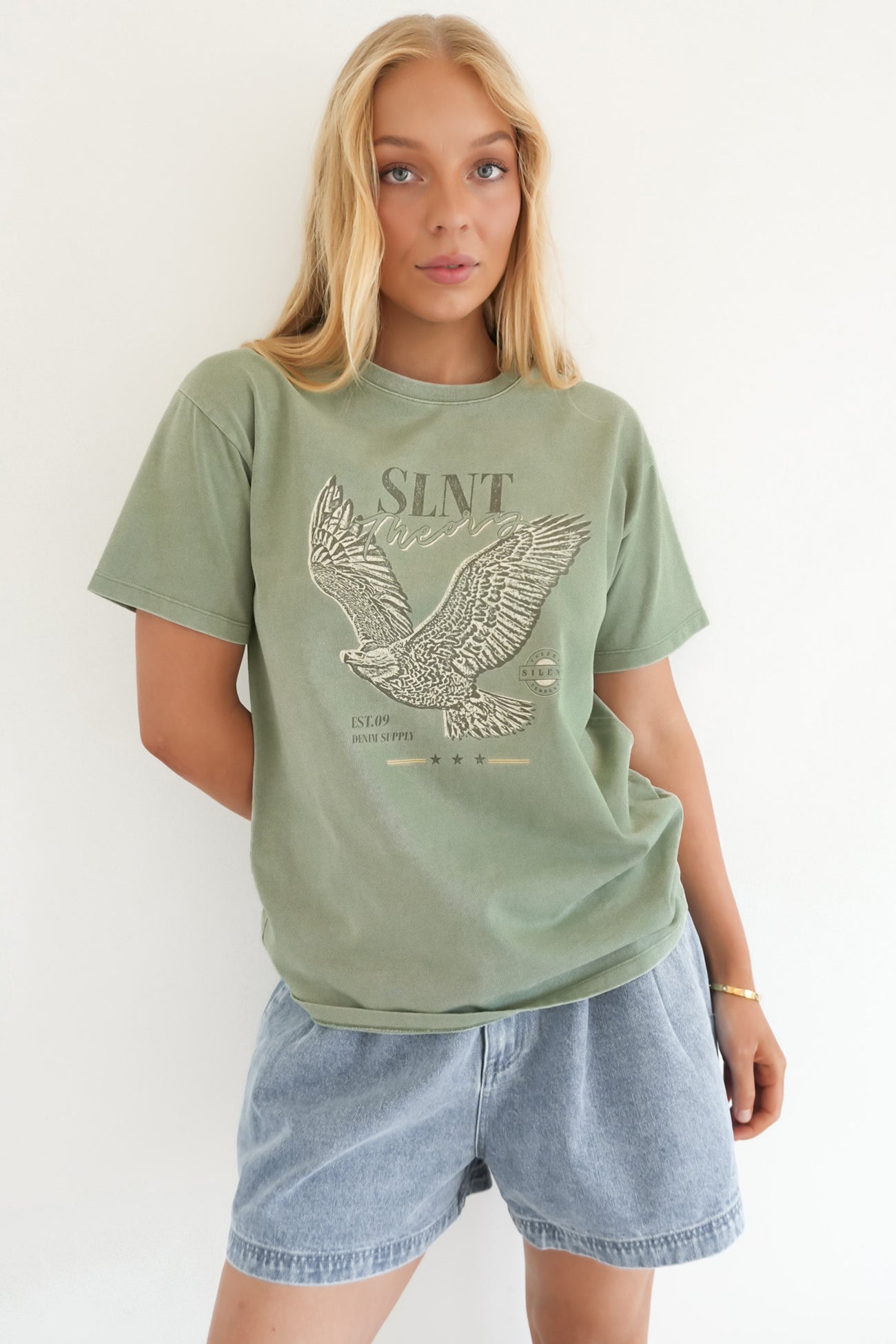 Hand Drawn Tee Green