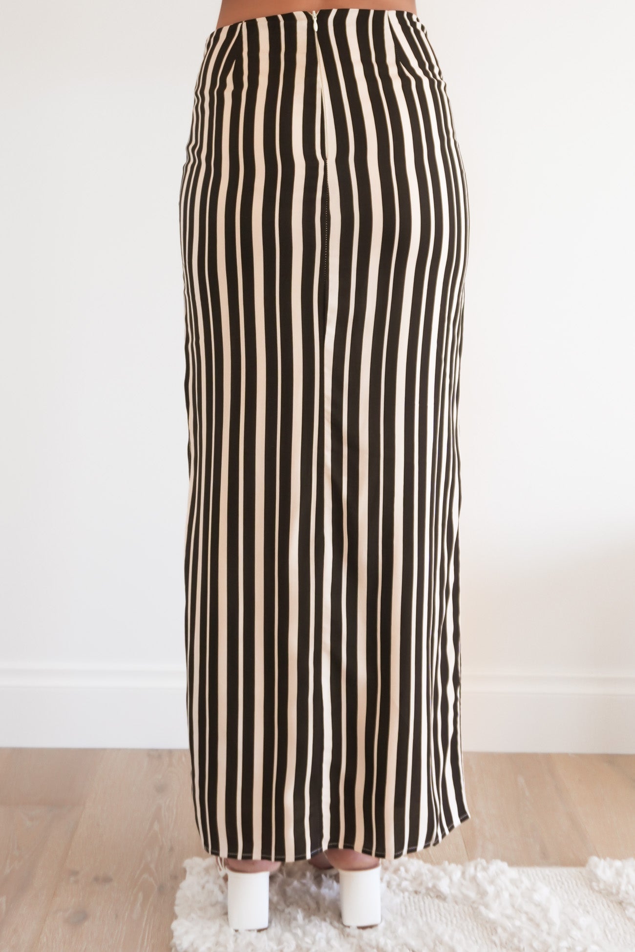 Harlyn Set Black Stripe