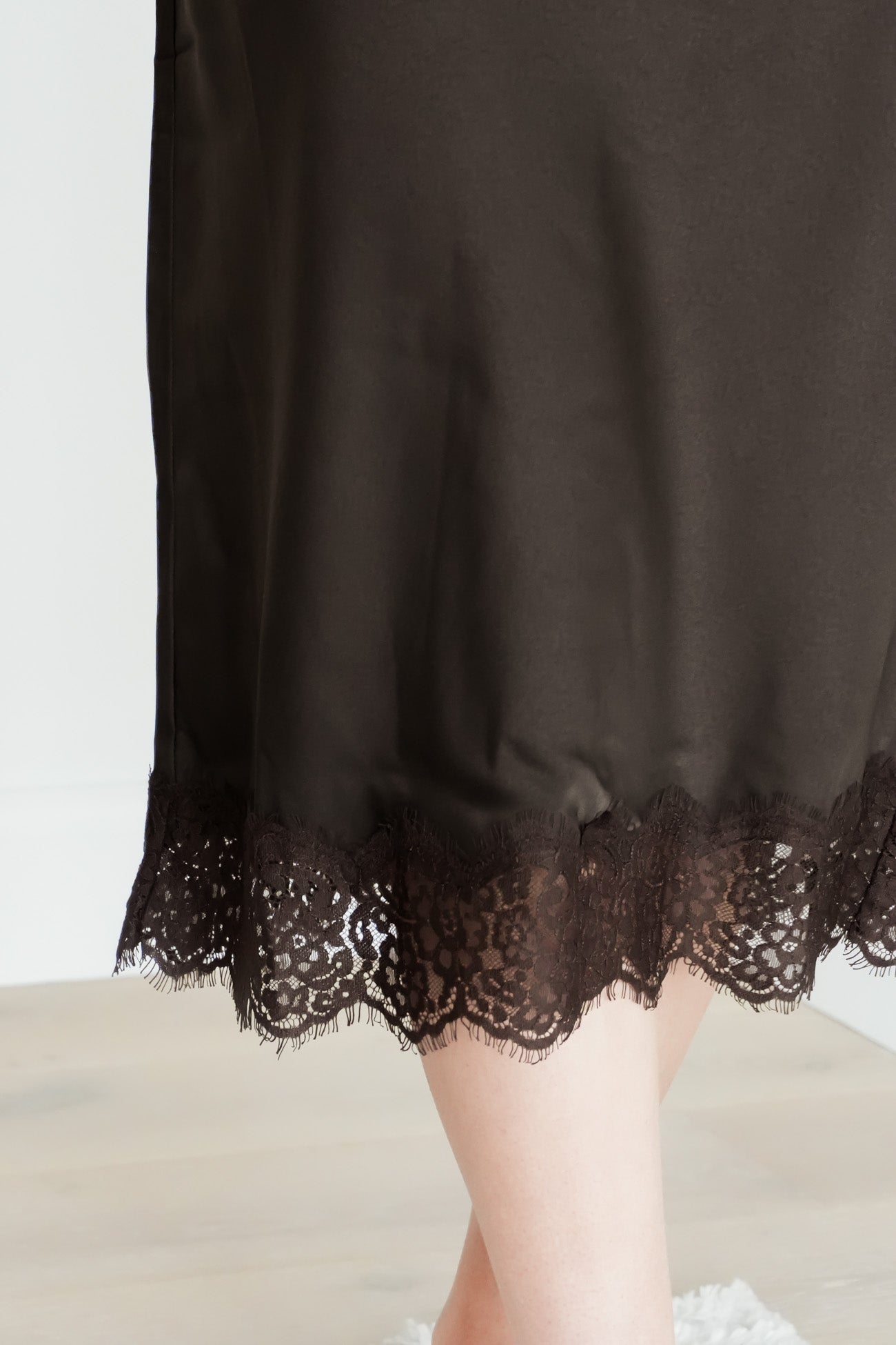 Hava Lace Skirt Coffee