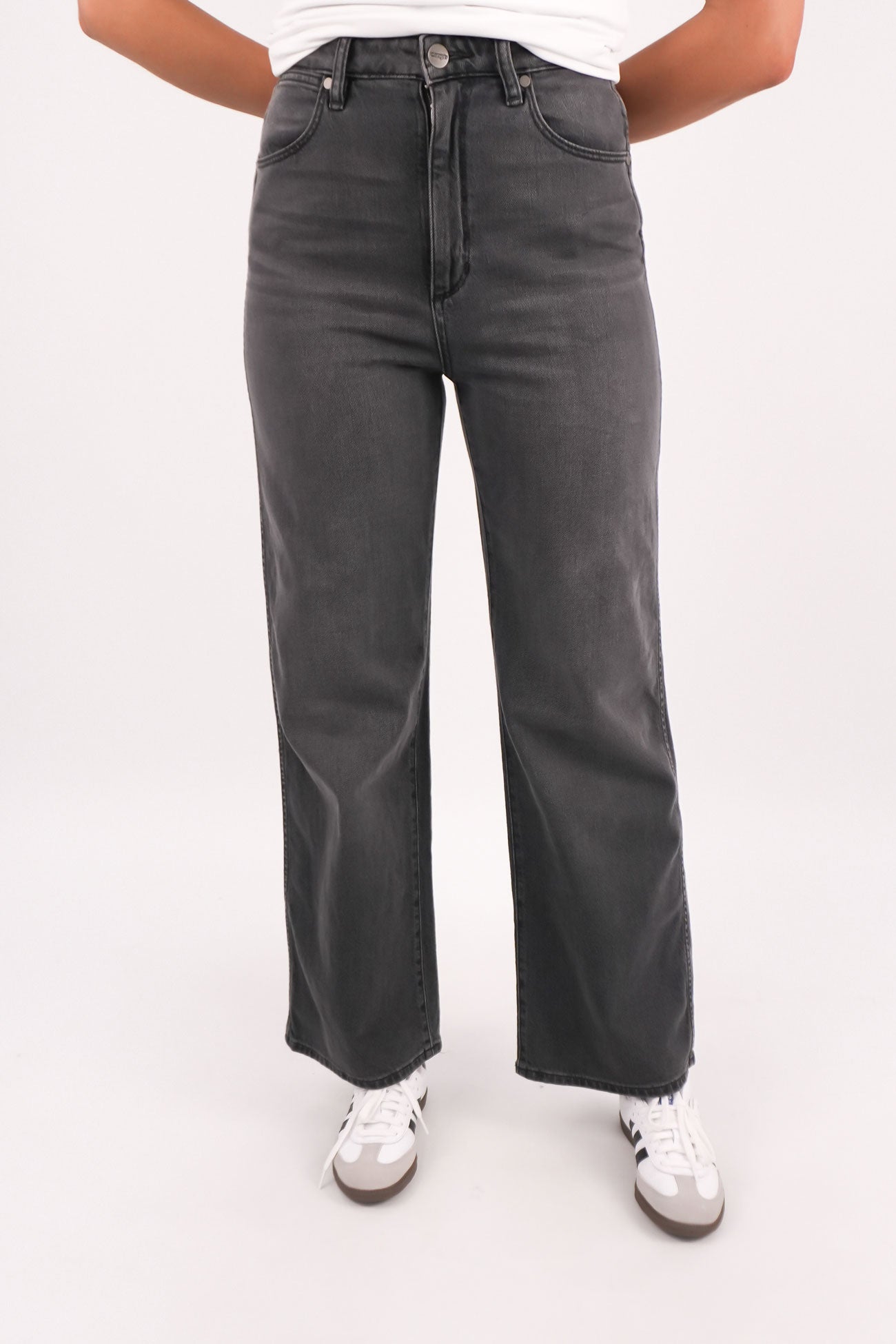 Hi Bells Jean Highway Black Petite