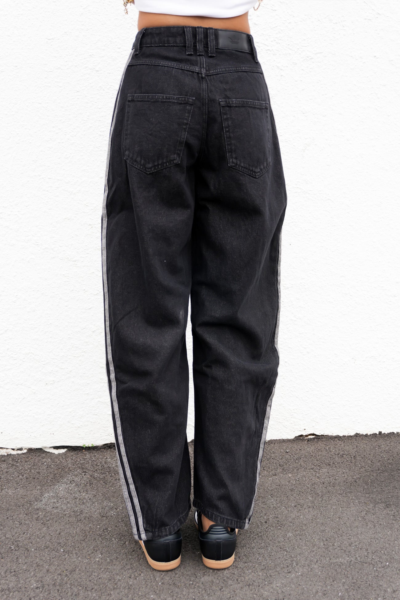 High Rise Barrel Leg Denim Pant True Black