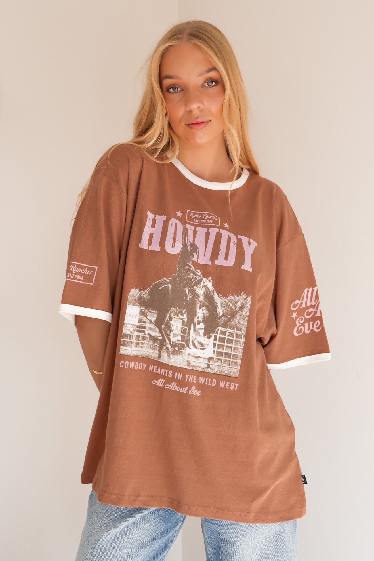 Howdy Oversized Tee Cinnamon