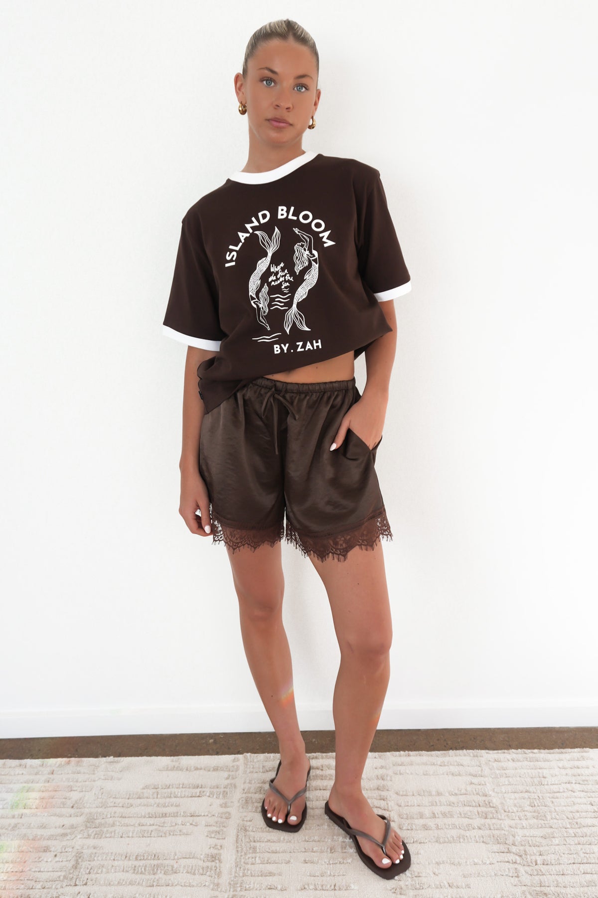 Island-Mermaid-Tee-Chocolate8